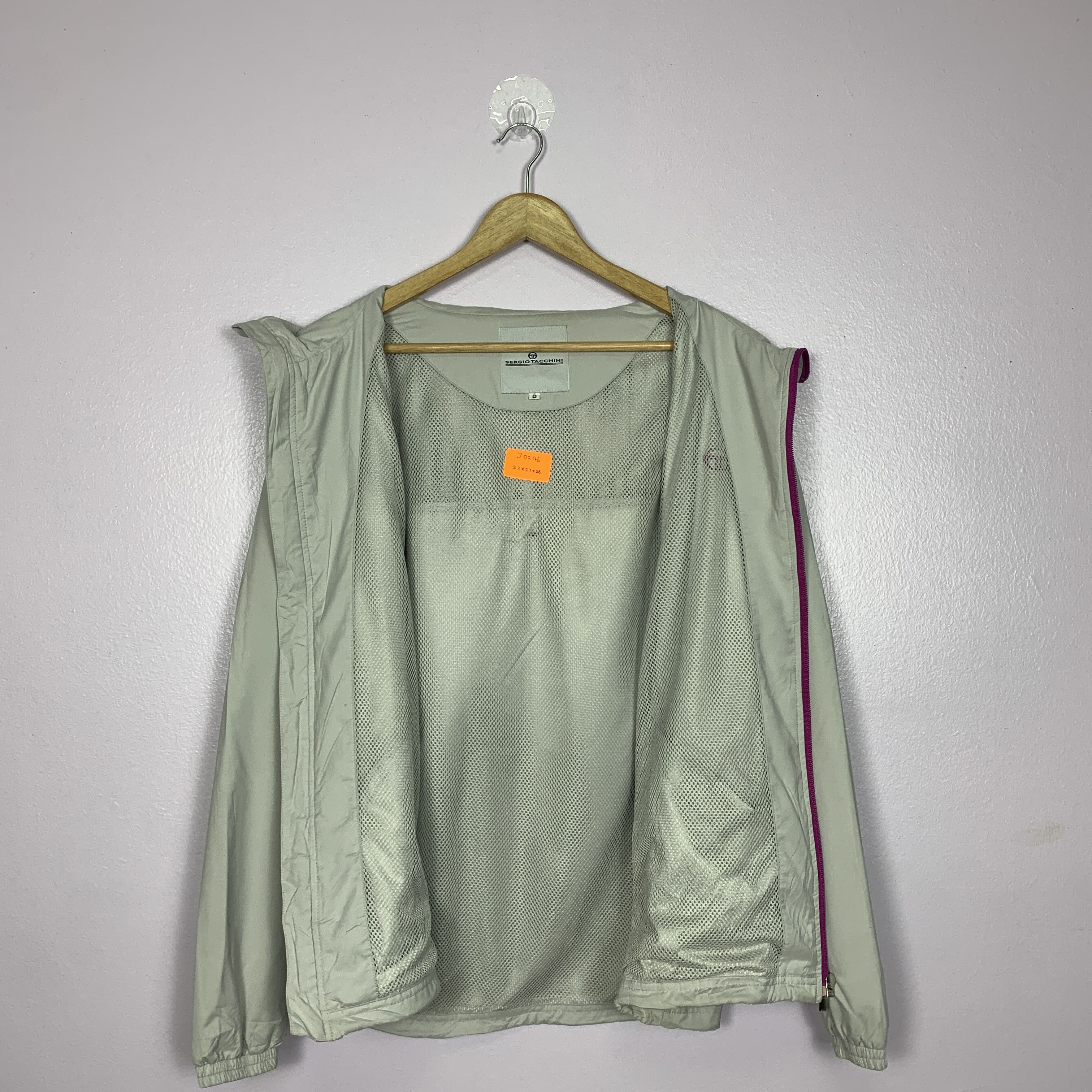 Sergio Tacchini Vintage SERGIO TACCHINI Windbreaker Zip Up Jacket Size US S / EU 44-46 / 1 - 11 Thumbnail
