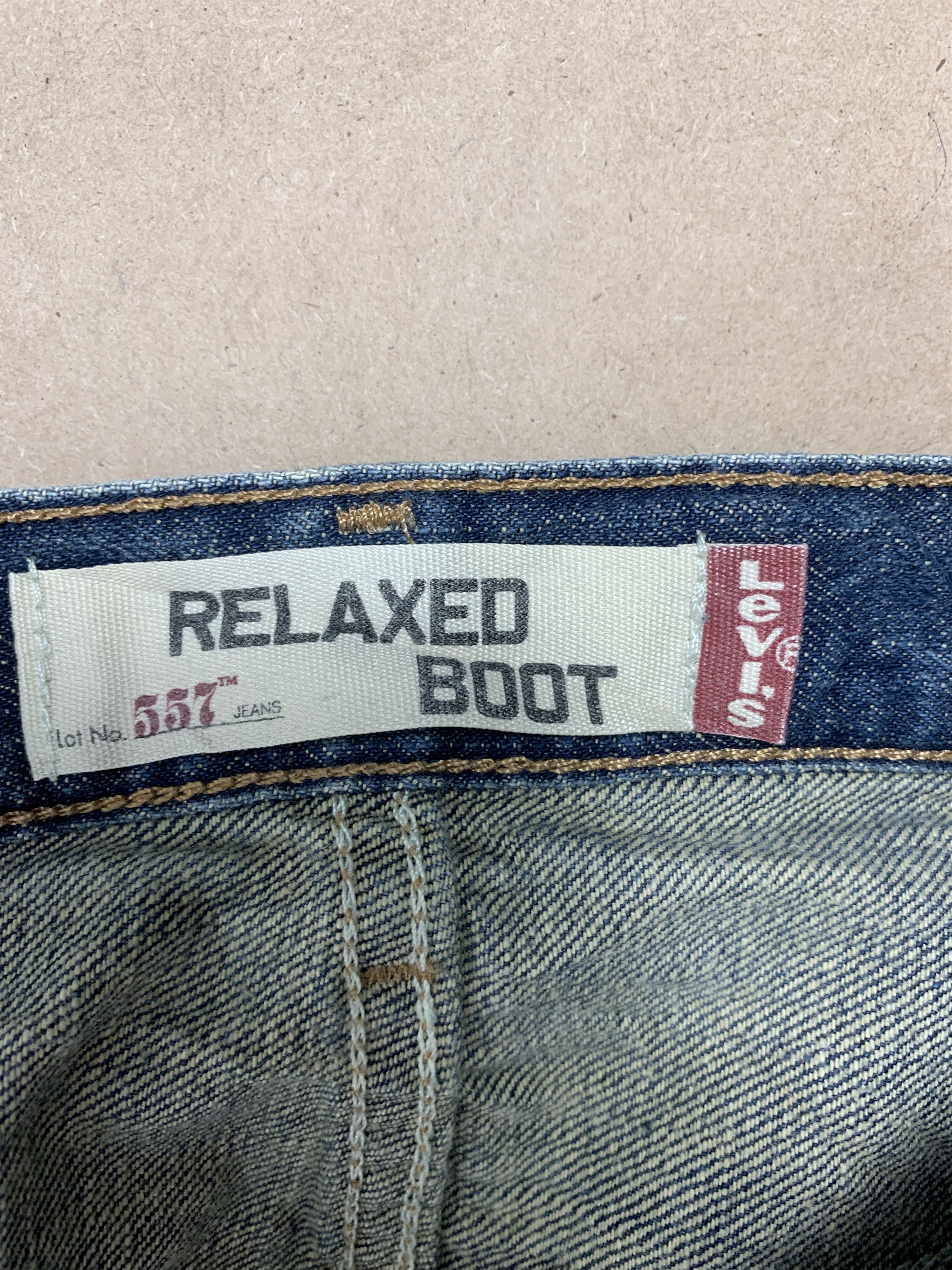 Levi's × Vintage Vintage LEVI'S 557 Relaxed Boot Blue Jeans Size US 34 / EU 50 - 11 Thumbnail