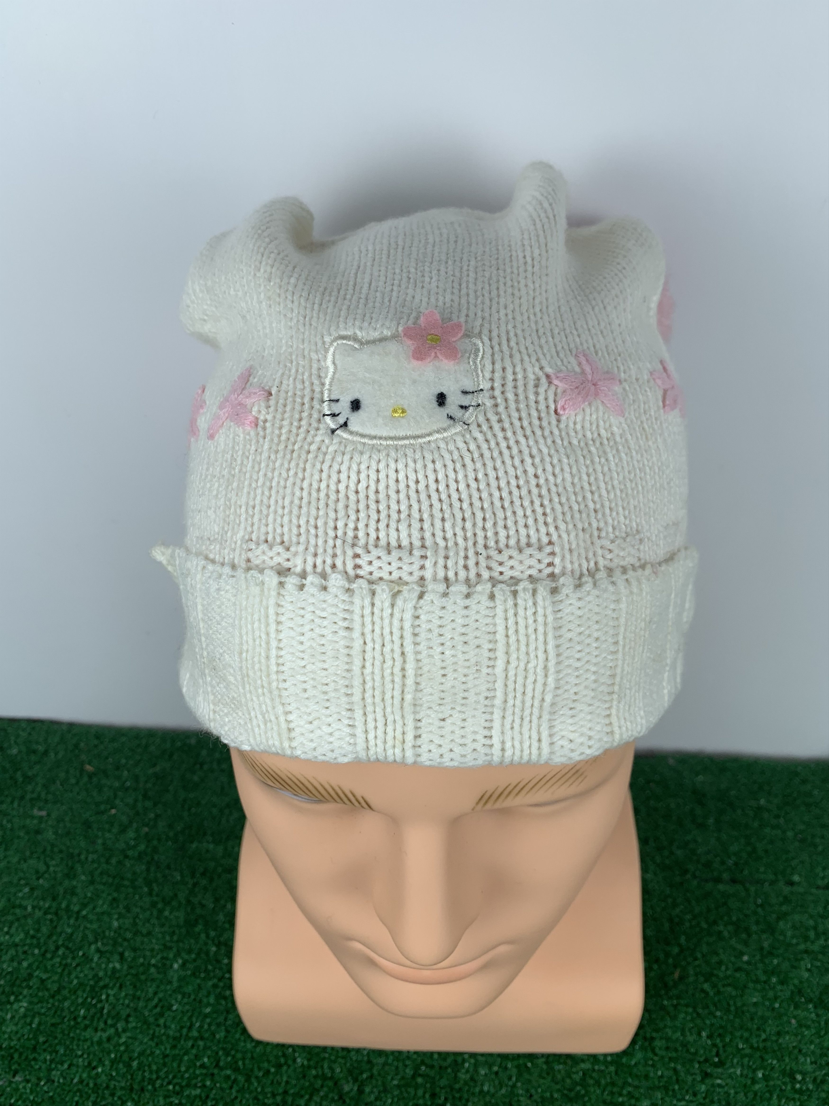 Cartoon Network × Vintage Vintage Hello Kitty Beanie/Snowcap Size ONE SIZE - 3 Thumbnail