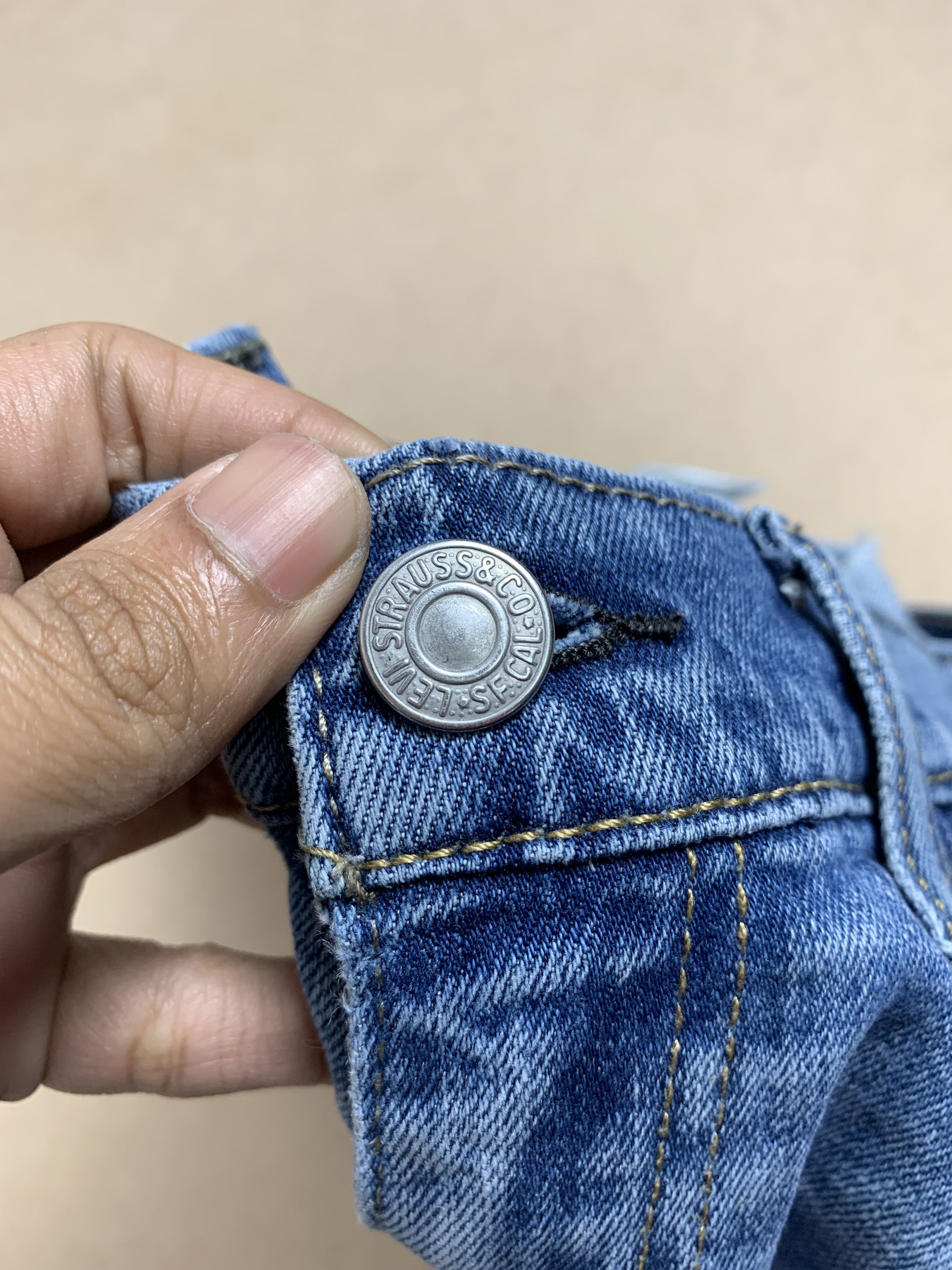 Levi's × Vintage Vintage Levis 513 Straight Cut Faded Mid Wash Jeans Size US 27 - 18 Thumbnail