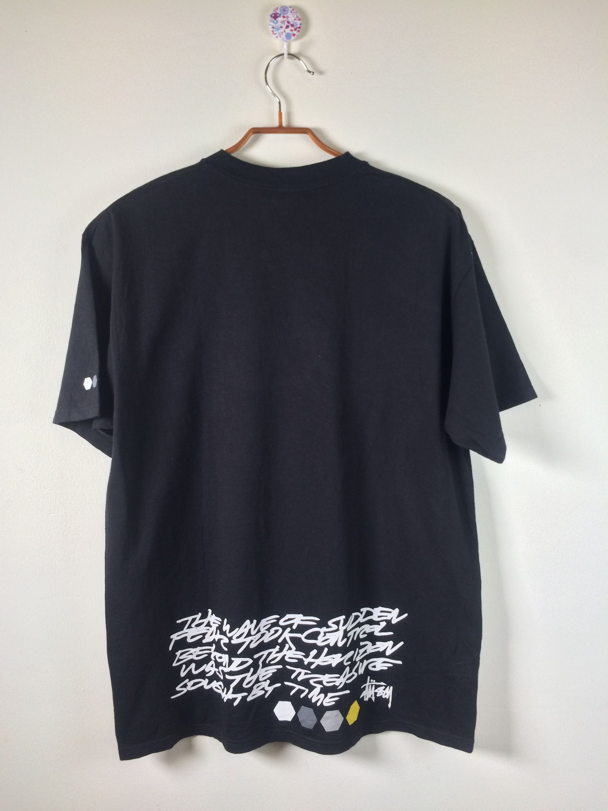 Stussy Vintage Y2K Stussy X Futura Moon Lighting Graphic T-Shirt Size US L / EU 52-54 / 3 - 4 Thumbnail