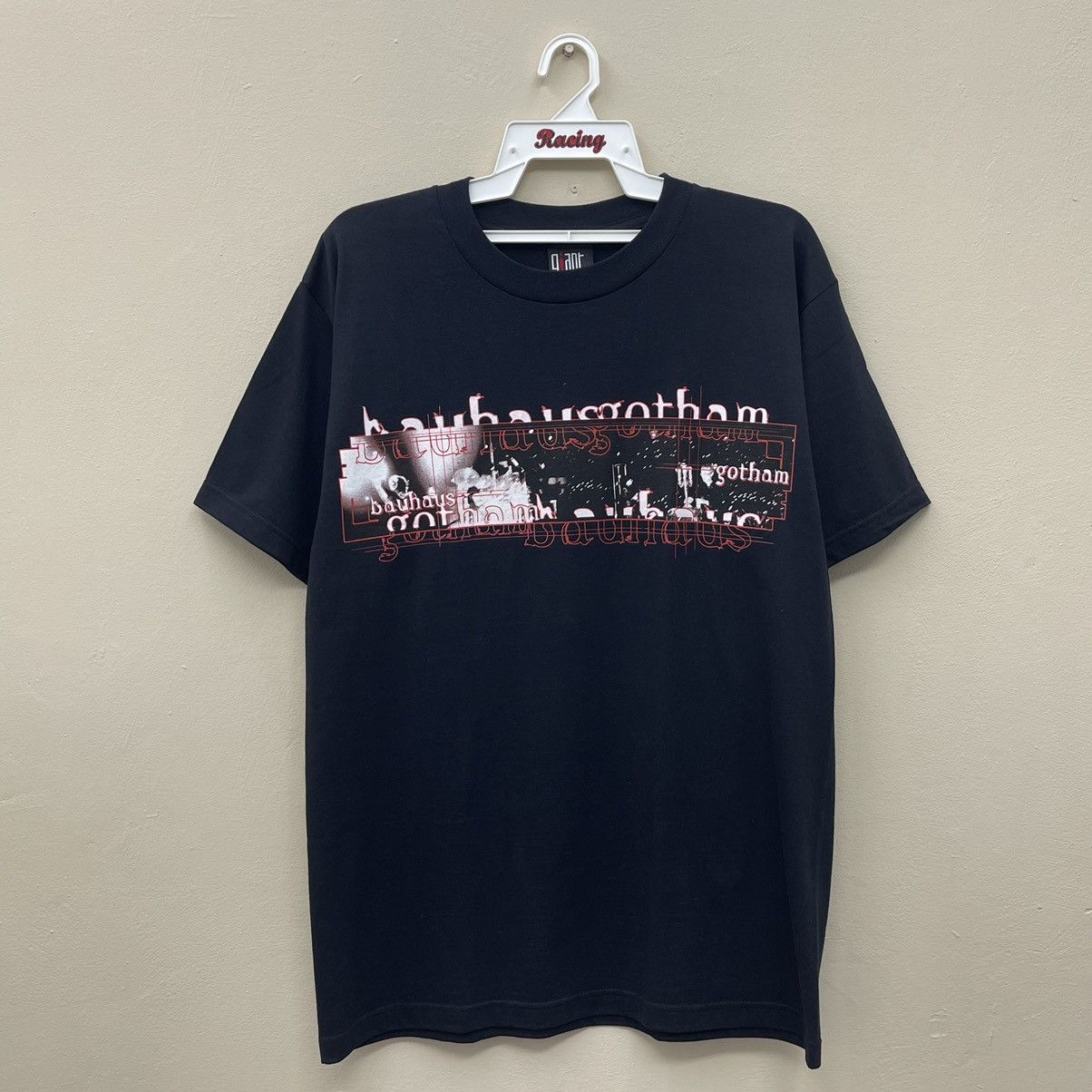 通販 クリスマスセール2025: 特集 BAUHAUS Original L giant T-shirt Vintage 棚・シェルフ・ラック