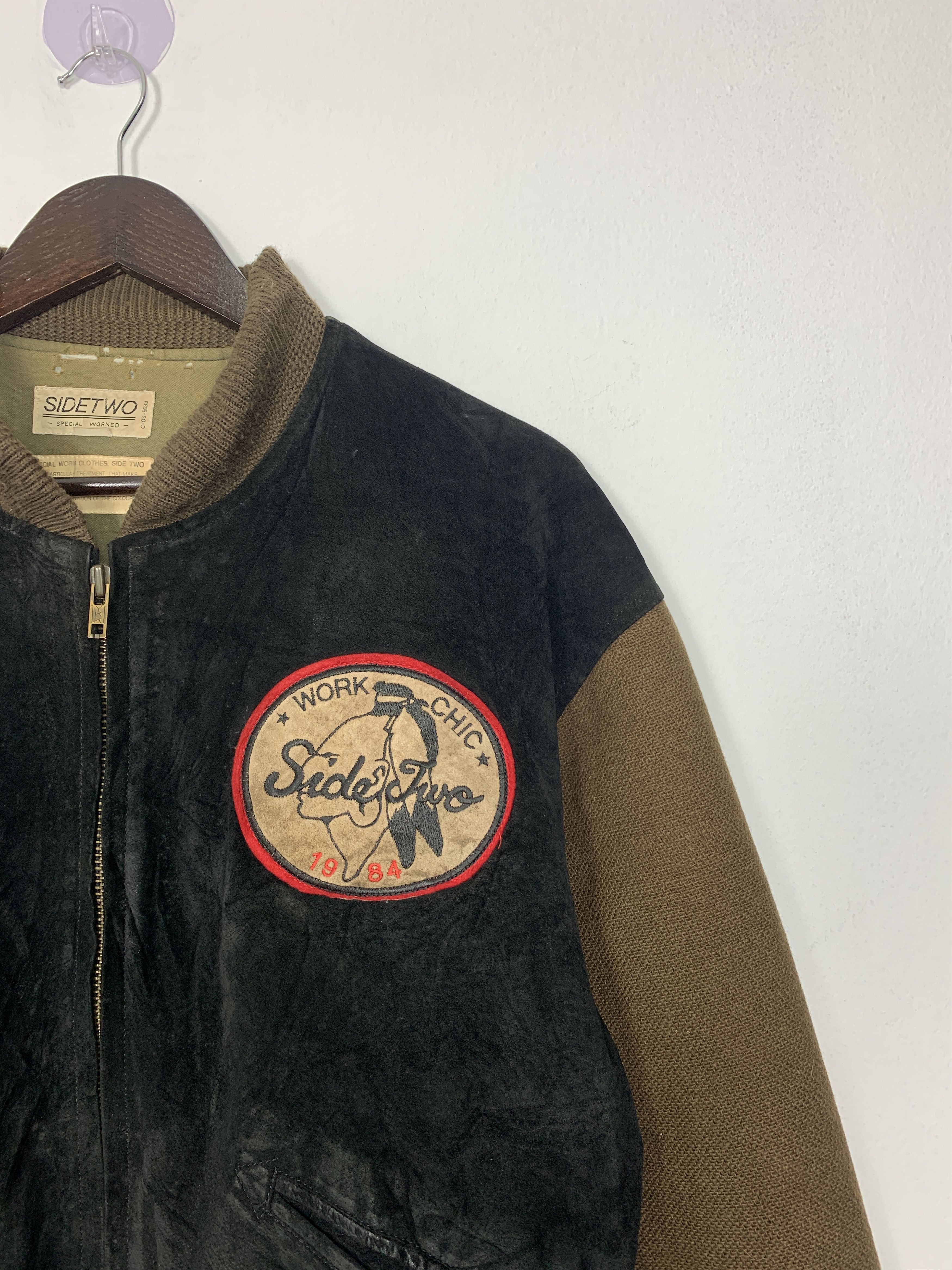 Vintage Vintage SIDE TWO Varsity Bomber Jacket Nice Design J1087 Size US M / EU 48-50 / 2 - 4 Thumbnail