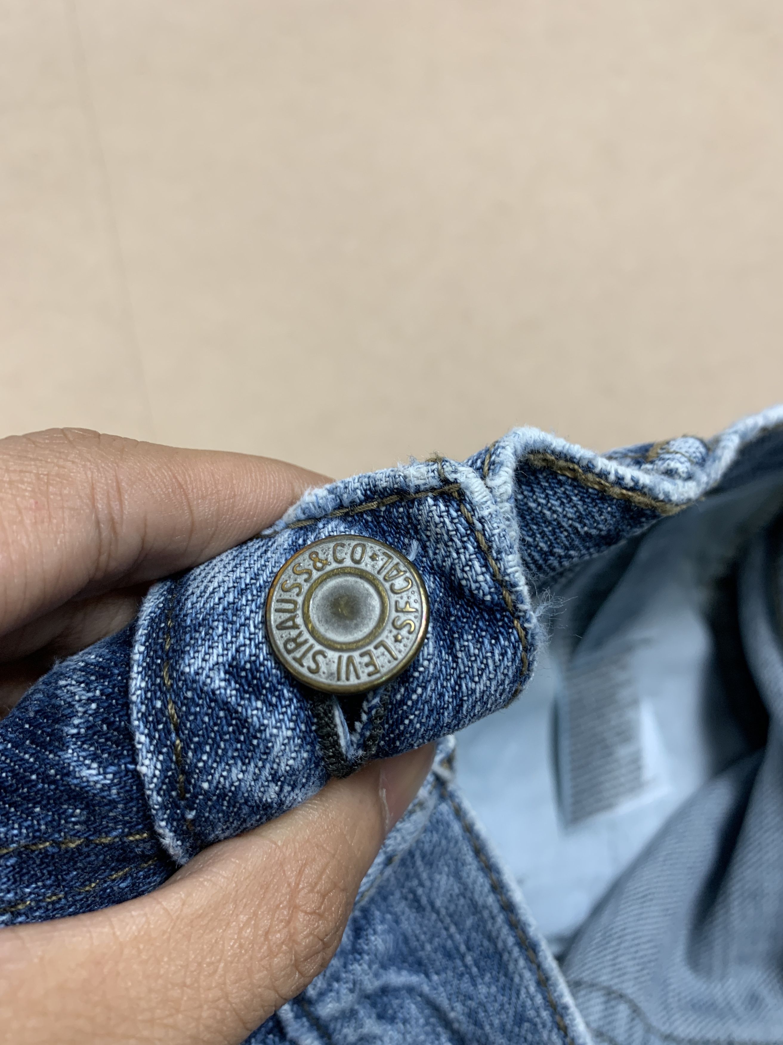 Levi's Vintage Levis 514 Straight Cut Faded Blue Jeans Size US 30 / EU 46 - 15 Thumbnail