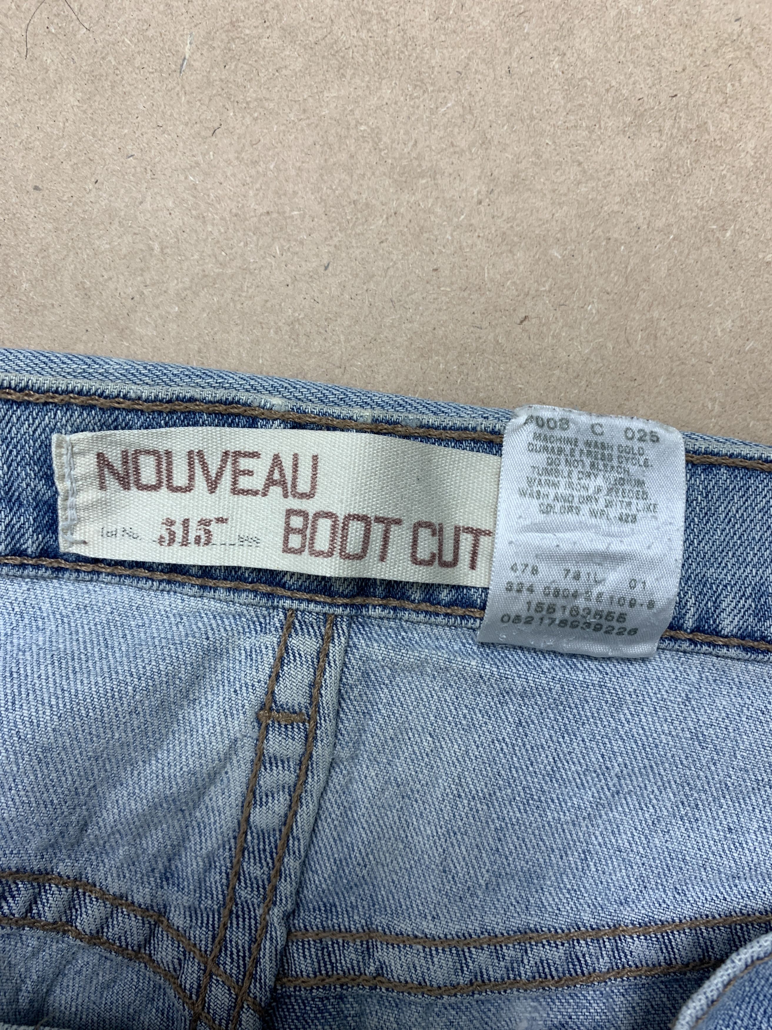 Levi's Vintage Levis 515 Boot Cut Faded Jeans P0252 Size 34" / US 12 / IT 48 - 12 Thumbnail