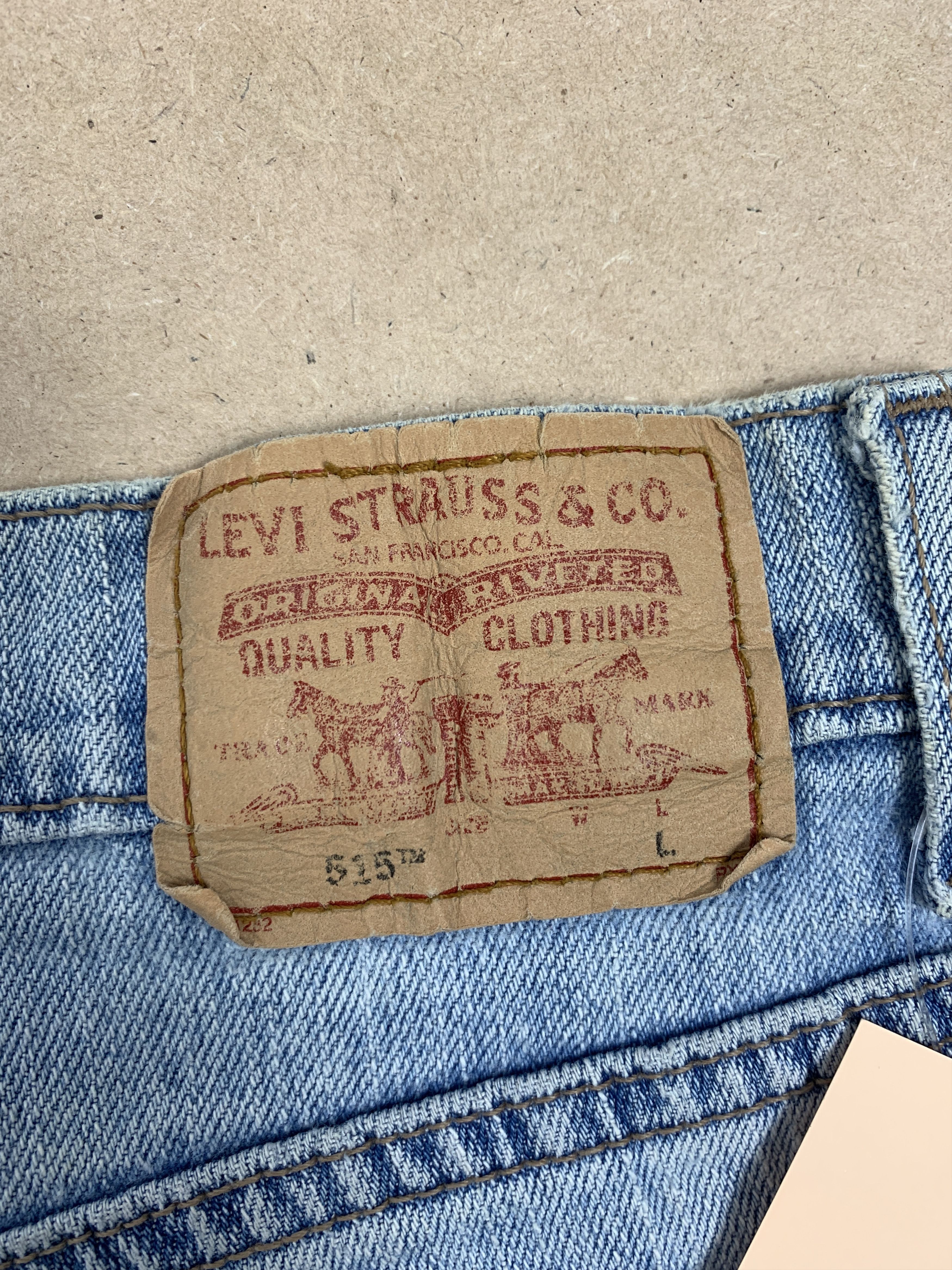 Levi's Vintage Levis 515 Boot Cut Faded Jeans P0252 Size 34" / US 12 / IT 48 - 9 Thumbnail