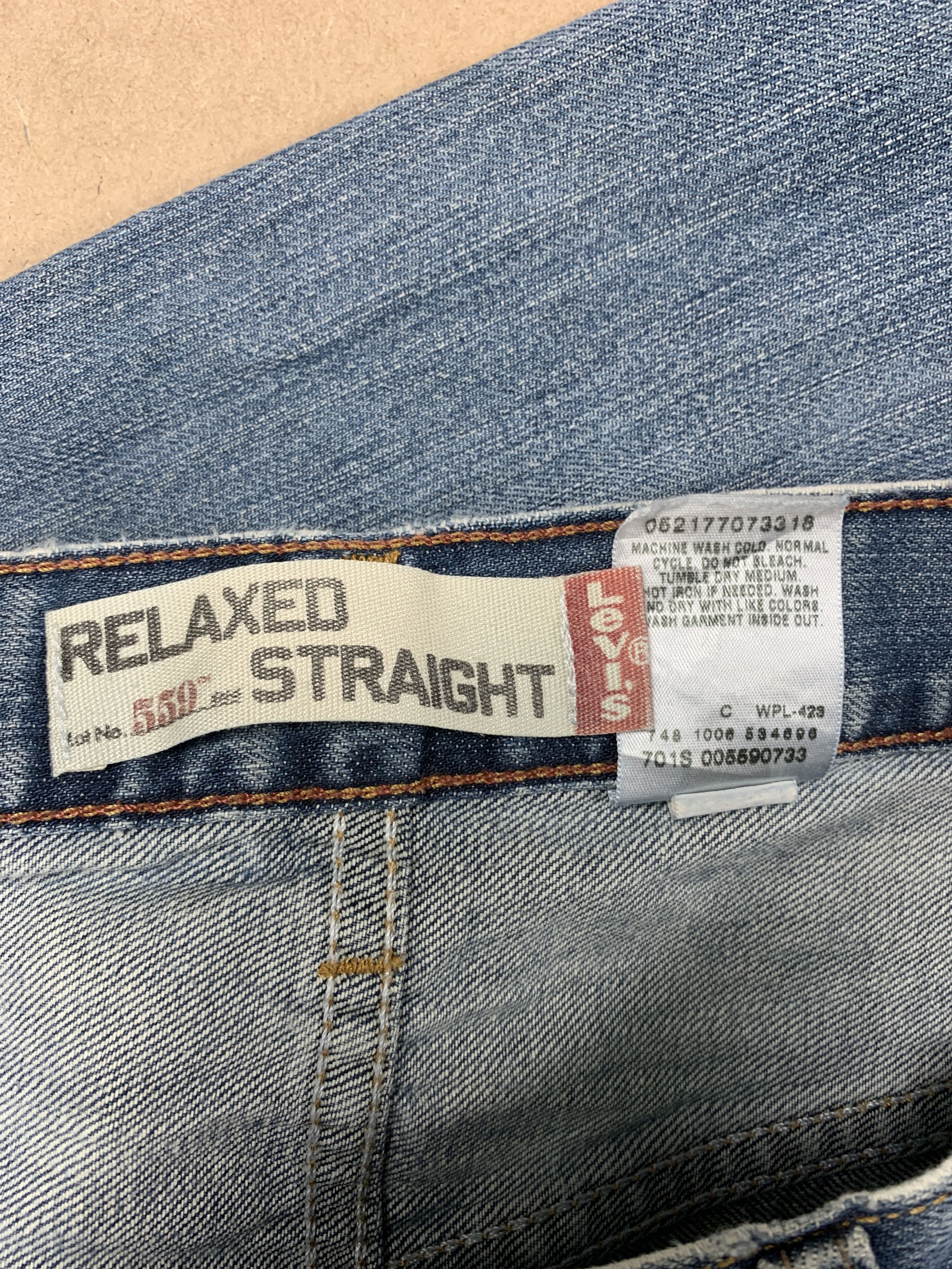 Levi's × Vintage Vintage Levis 559 Straight Cut Blue Jeans Size US 34 / EU 50 - 13 Thumbnail