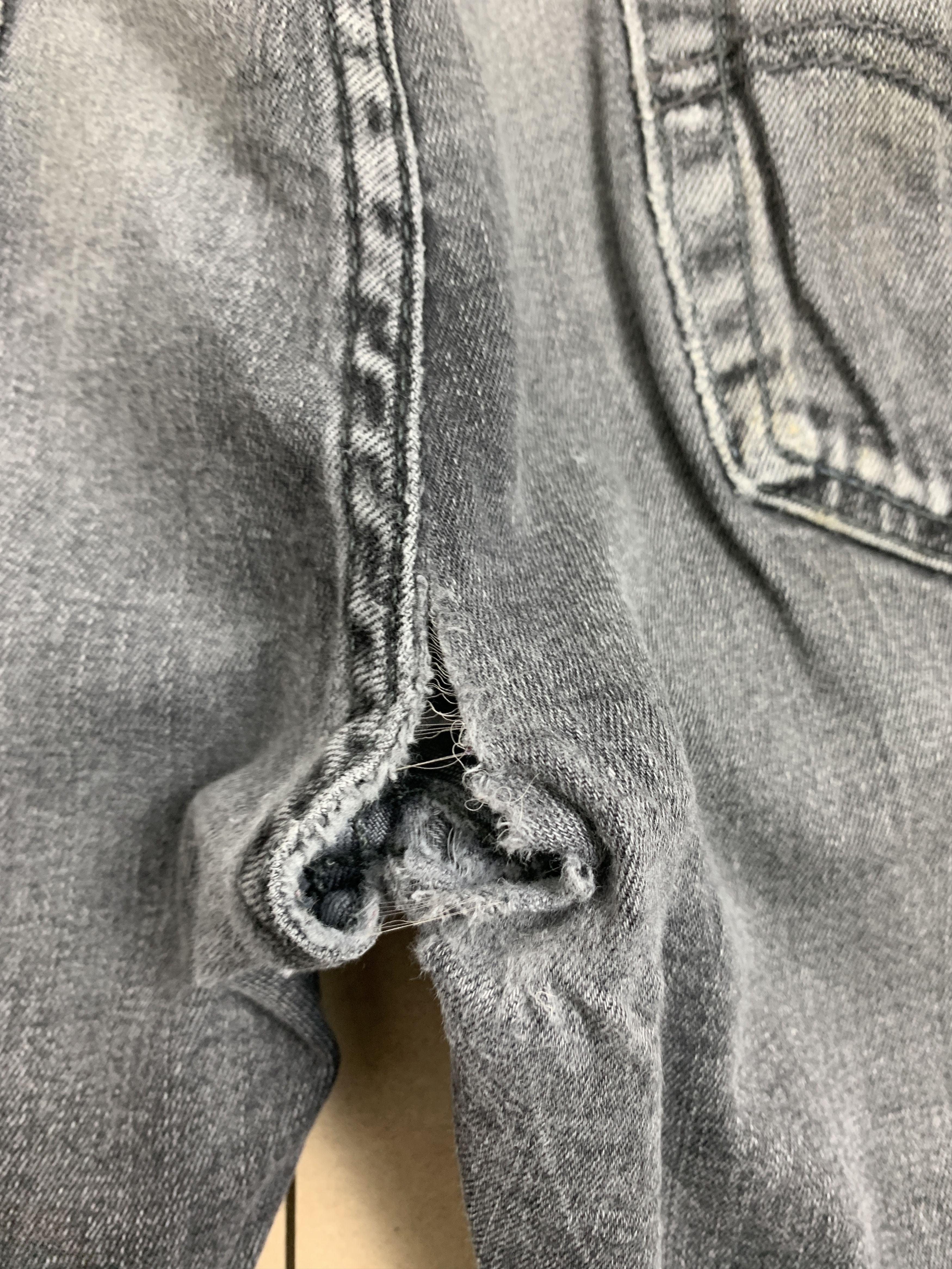 Levi's Vintage Levis 505 Distressed Faded Black Jeans P0292 Size US 32 / EU 48 - 9 Thumbnail