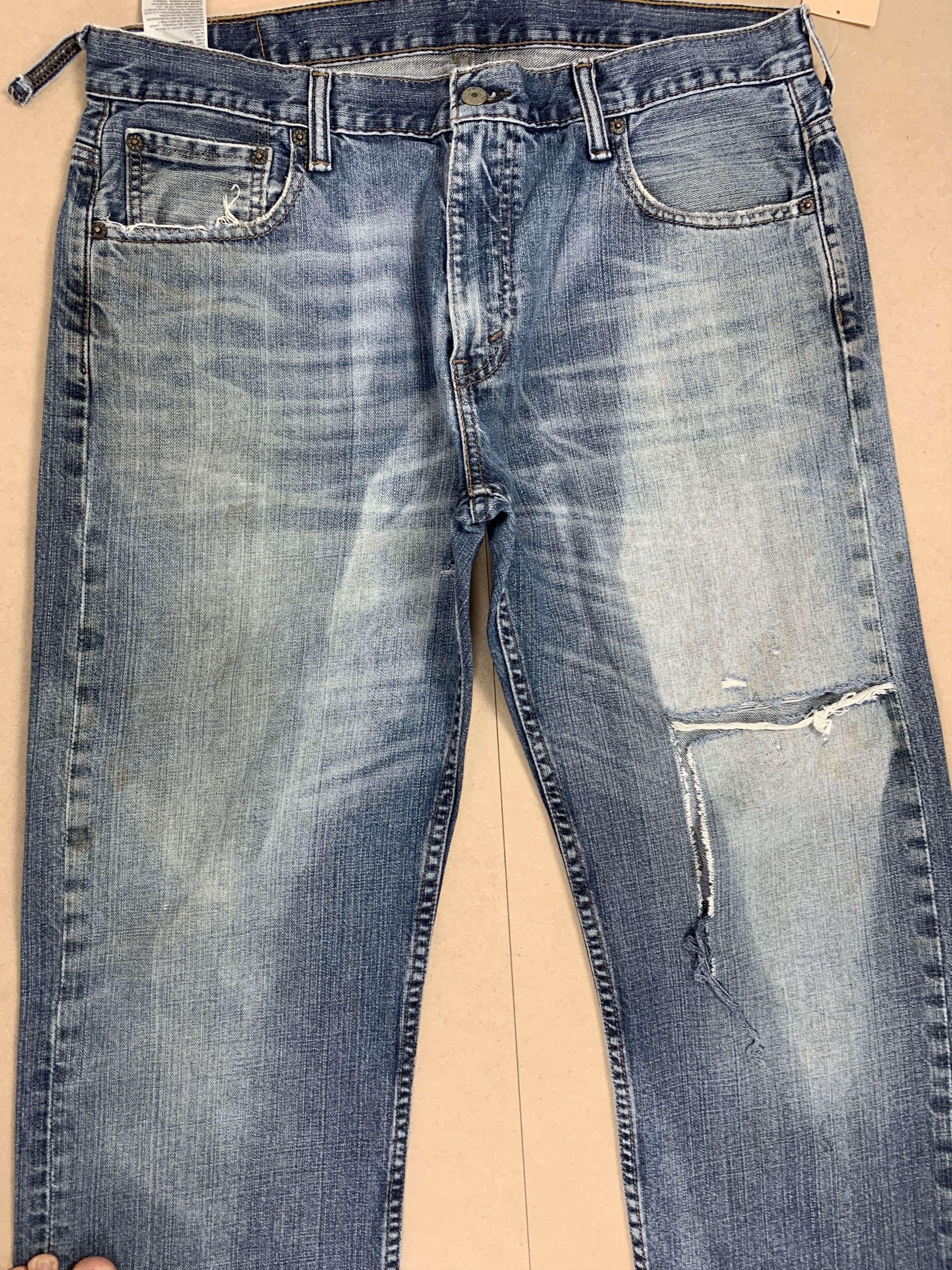 Levi's × Vintage Vintage Levis 569 Striaght Cut Distressed Faded Blue Jeans Size US 36 / EU 52 - 3 Thumbnail