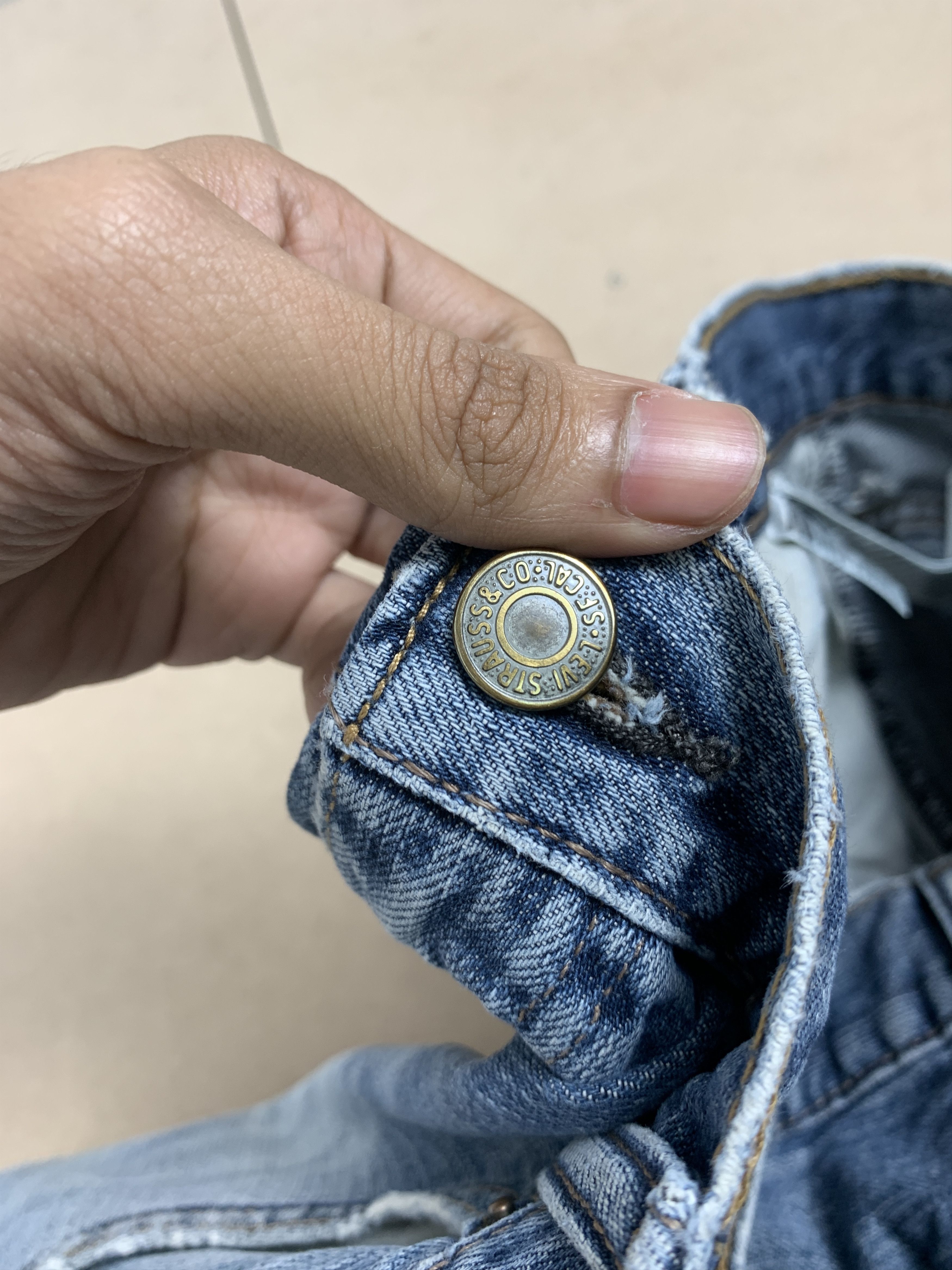 Levi's × Vintage Vintage Levis 569 Striaght Cut Distressed Faded Blue Jeans Size US 36 / EU 52 - 21 Thumbnail