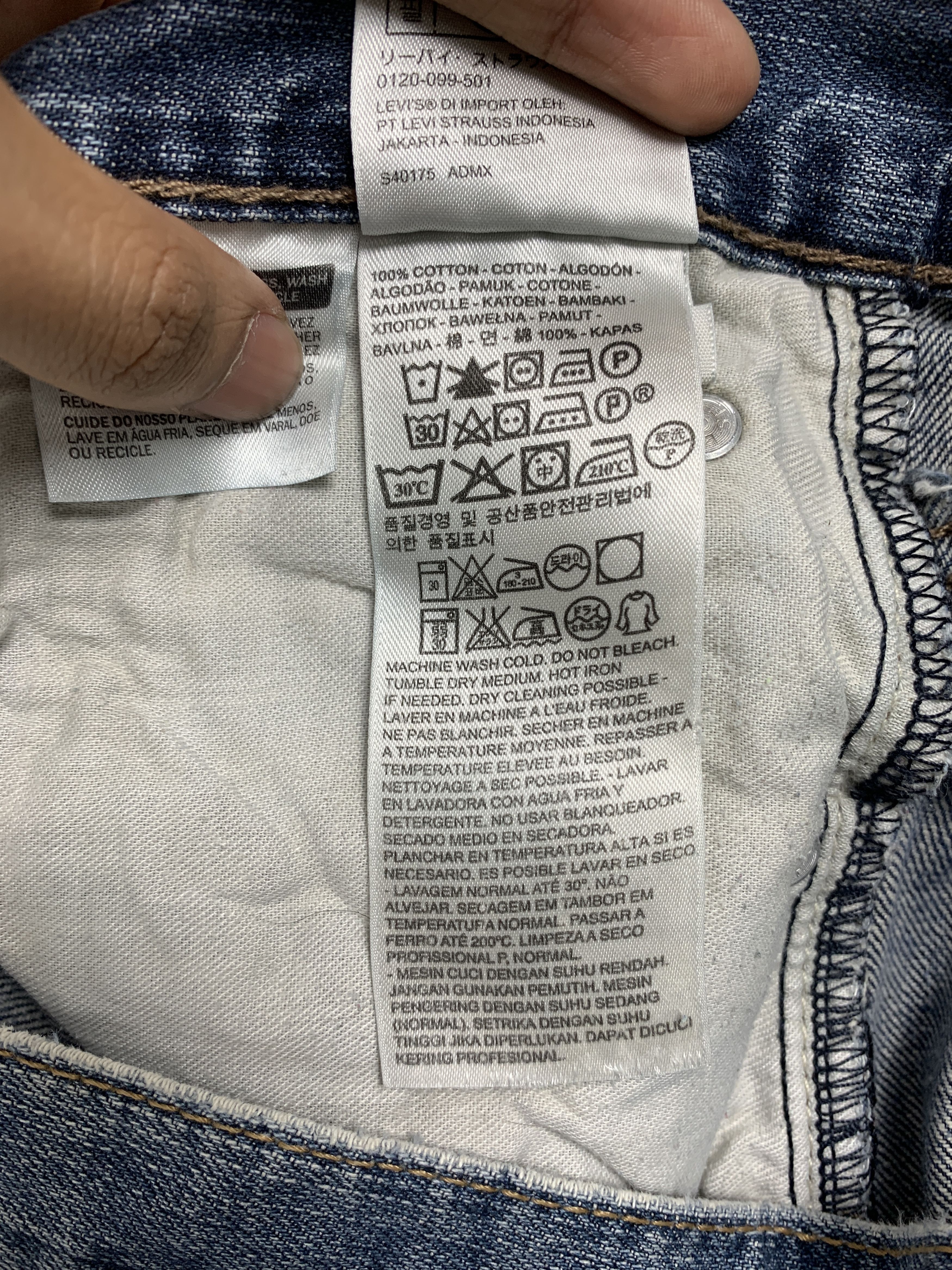 Levi's × Vintage Vintage Levis 569 Striaght Cut Distressed Faded Blue Jeans Size US 36 / EU 52 - 17 Thumbnail