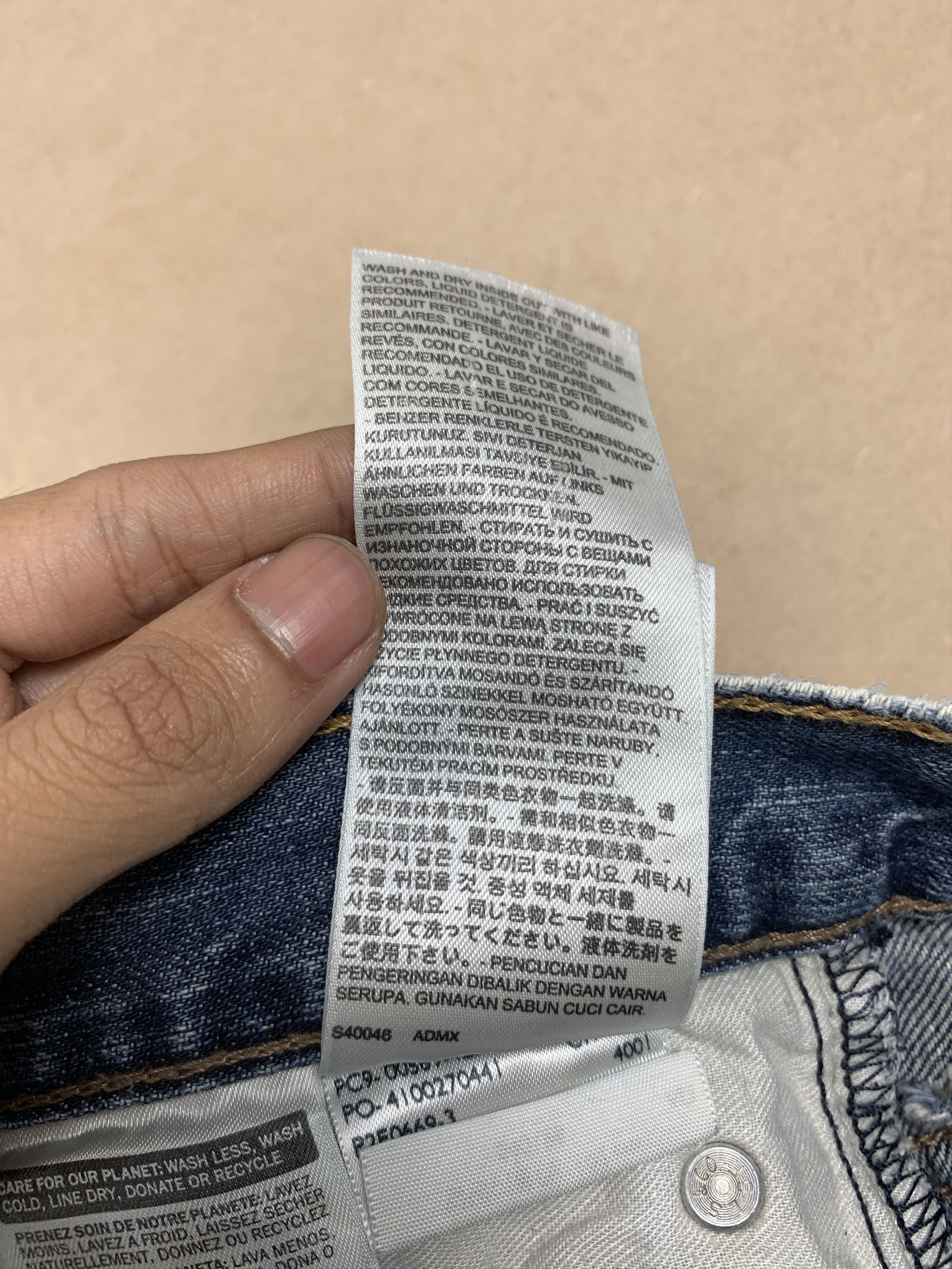Levi's × Vintage Vintage Levis 569 Striaght Cut Distressed Faded Blue Jeans Size US 36 / EU 52 - 18 Thumbnail