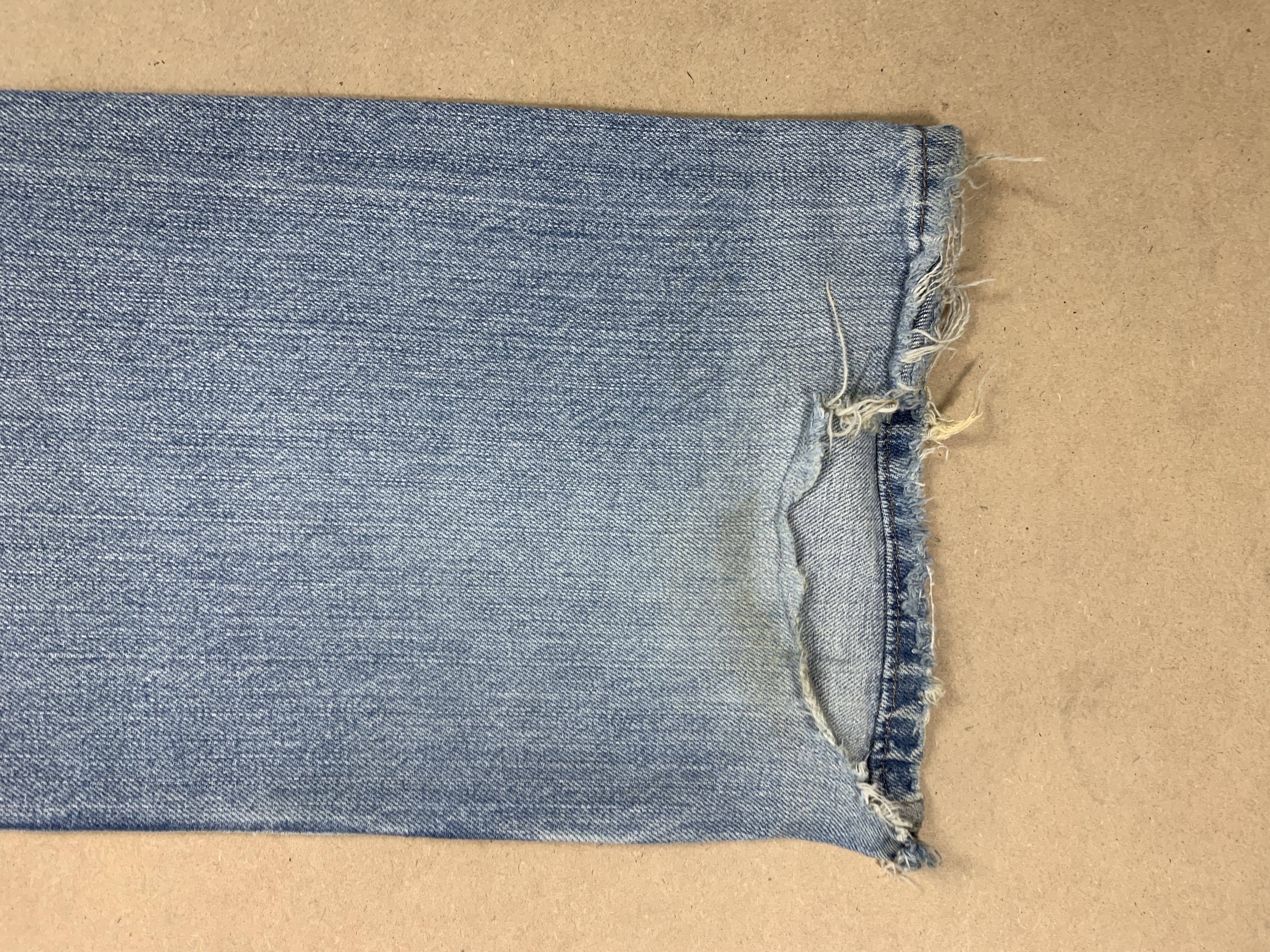Levi's Vintage Levis 527 BootCut Distressed Faded Jeans P0343 Size US 32 / EU 48 - 17 Thumbnail