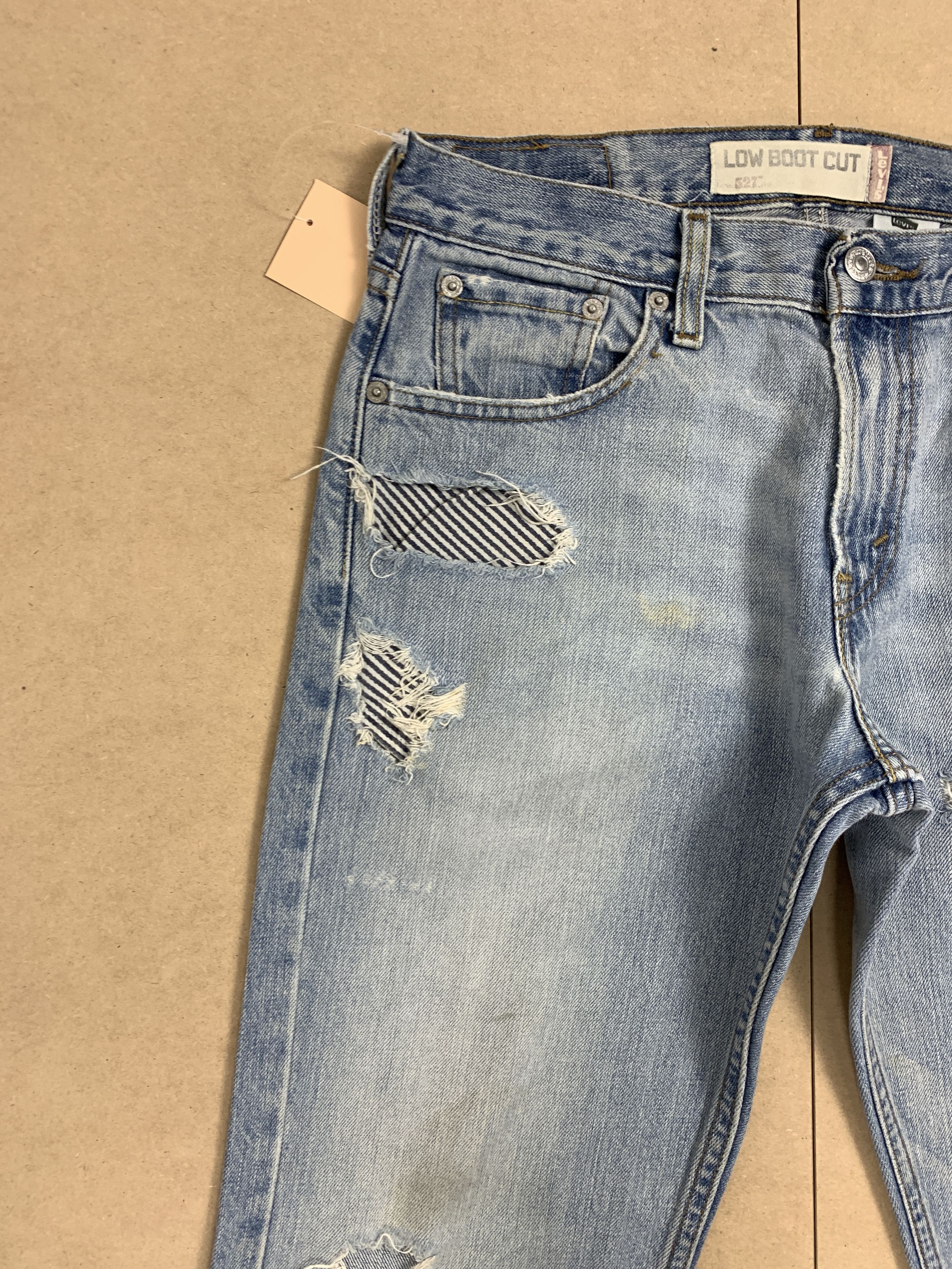 Levi's Vintage Levis 527 BootCut Distressed Faded Jeans P0343 Size US 32 / EU 48 - 8 Thumbnail