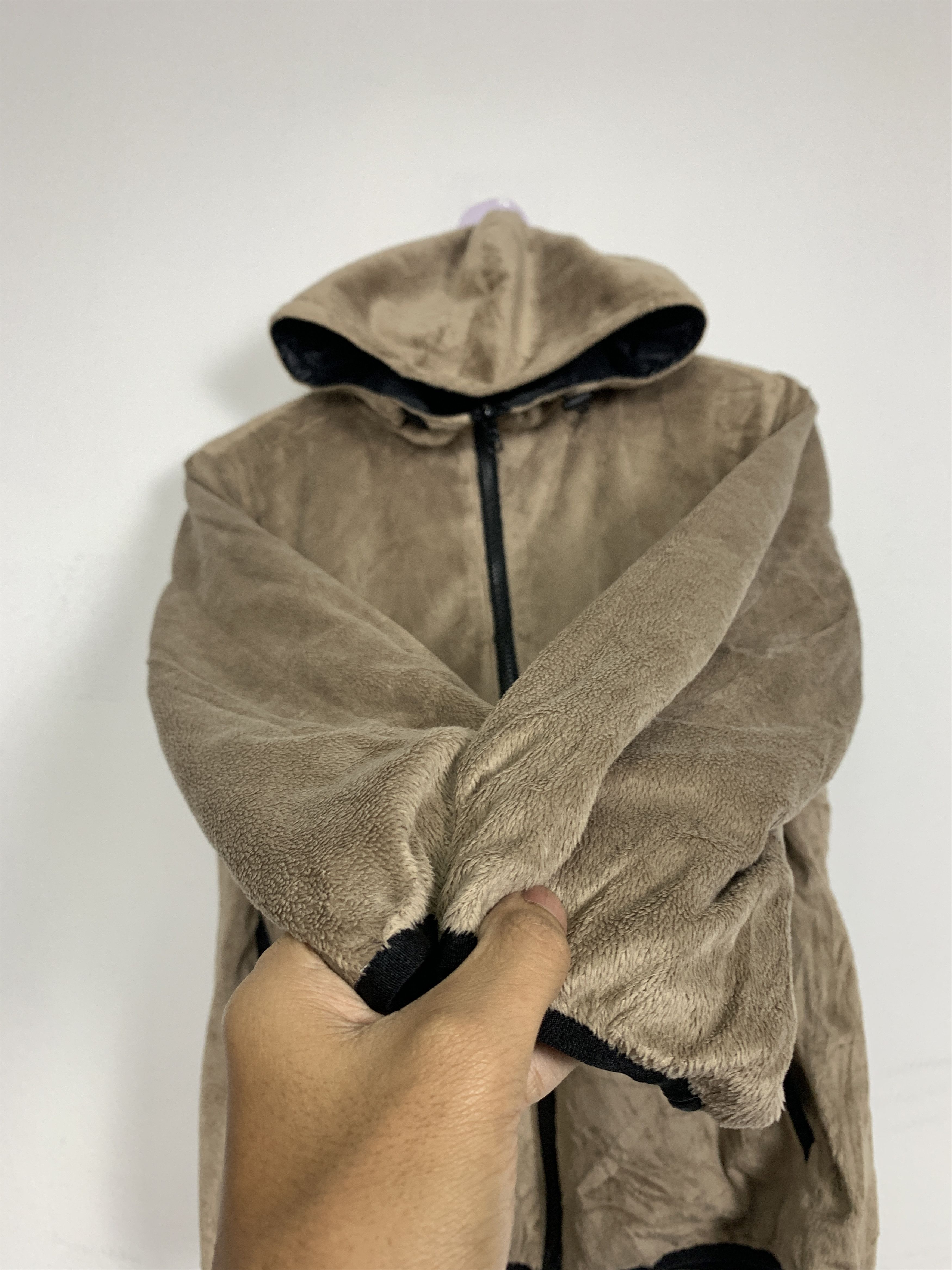 Uniqlo UNIQLO Reversible Sherpa Zip Up Jacket Size US S / EU 44-46 / 1 - 9 Thumbnail