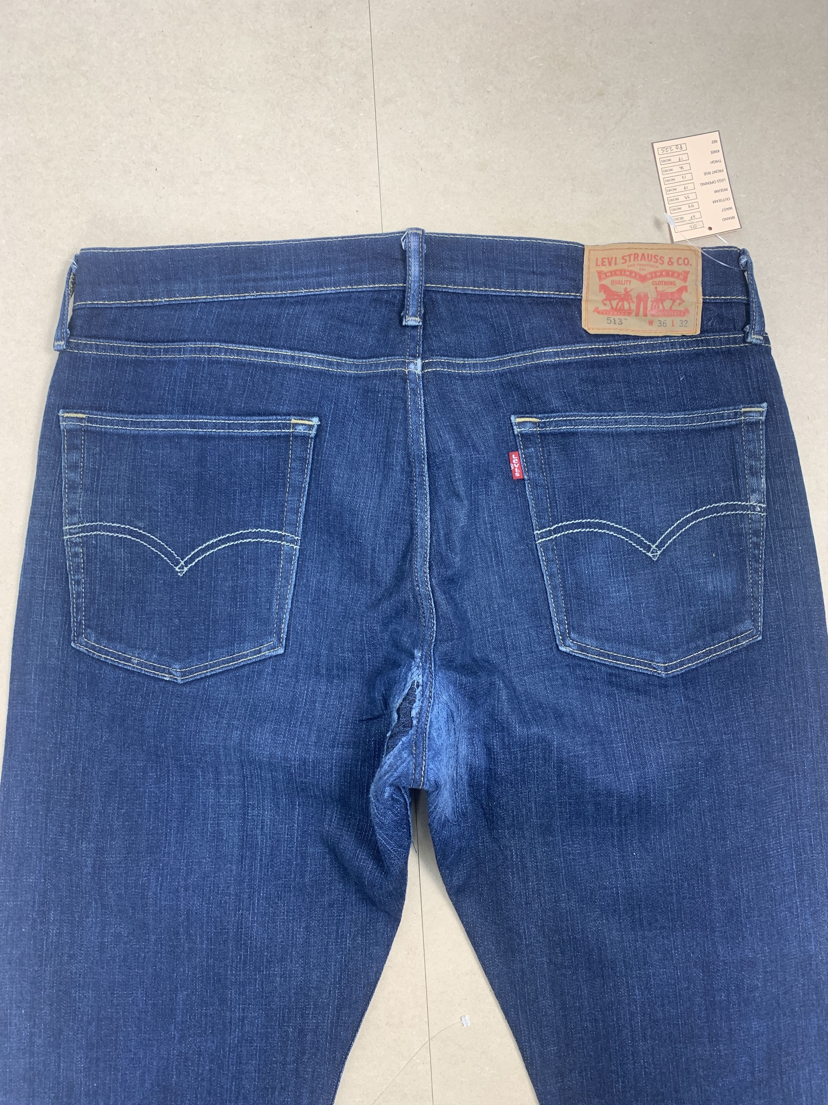 Levi's × Vintage Vintage Levis 513 Straight Cut Faded Blue Jeans Size US 37 - 7 Thumbnail