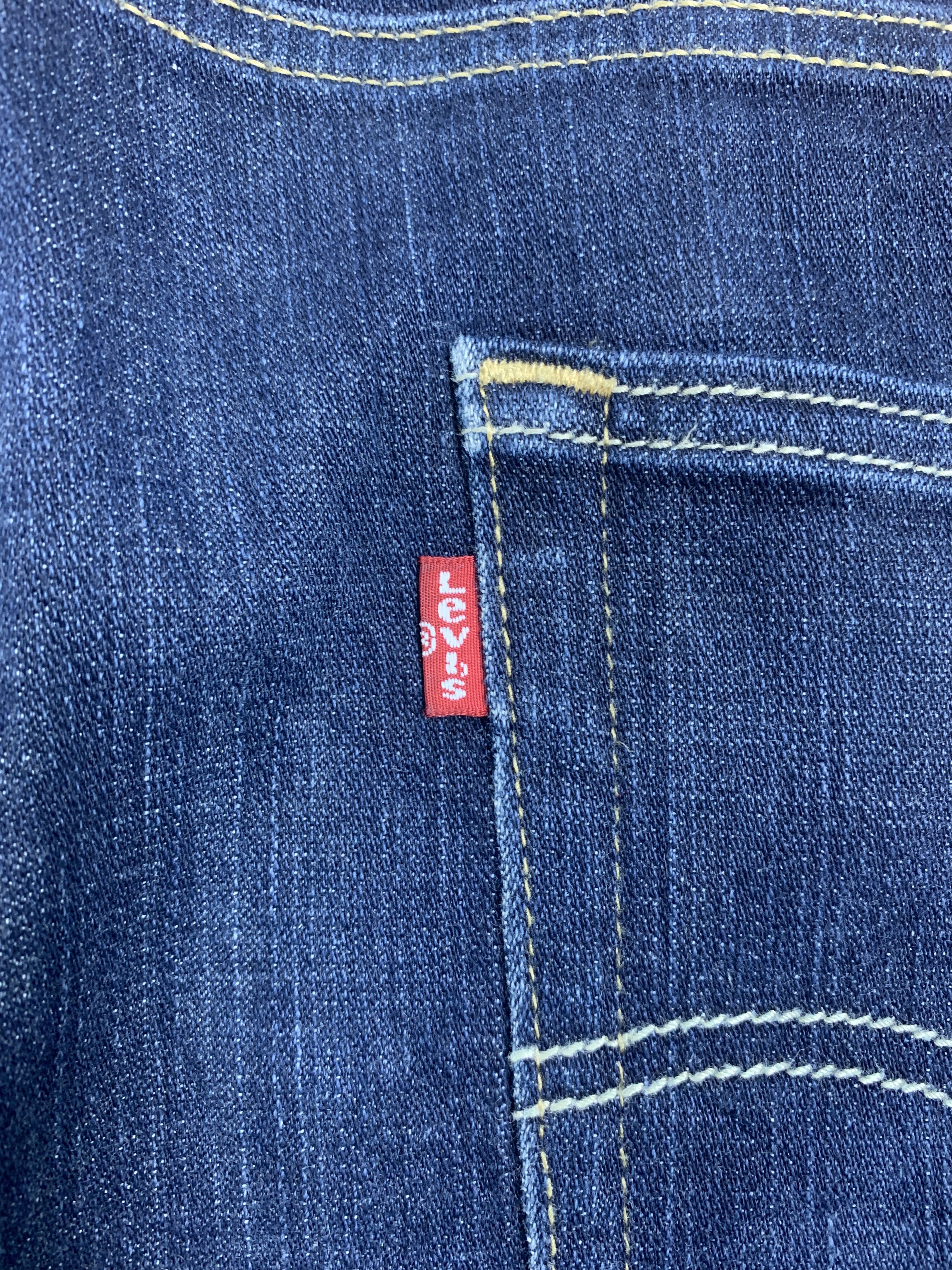 Levi's × Vintage Vintage Levis 513 Straight Cut Faded Blue Jeans Size US 37 - 11 Thumbnail