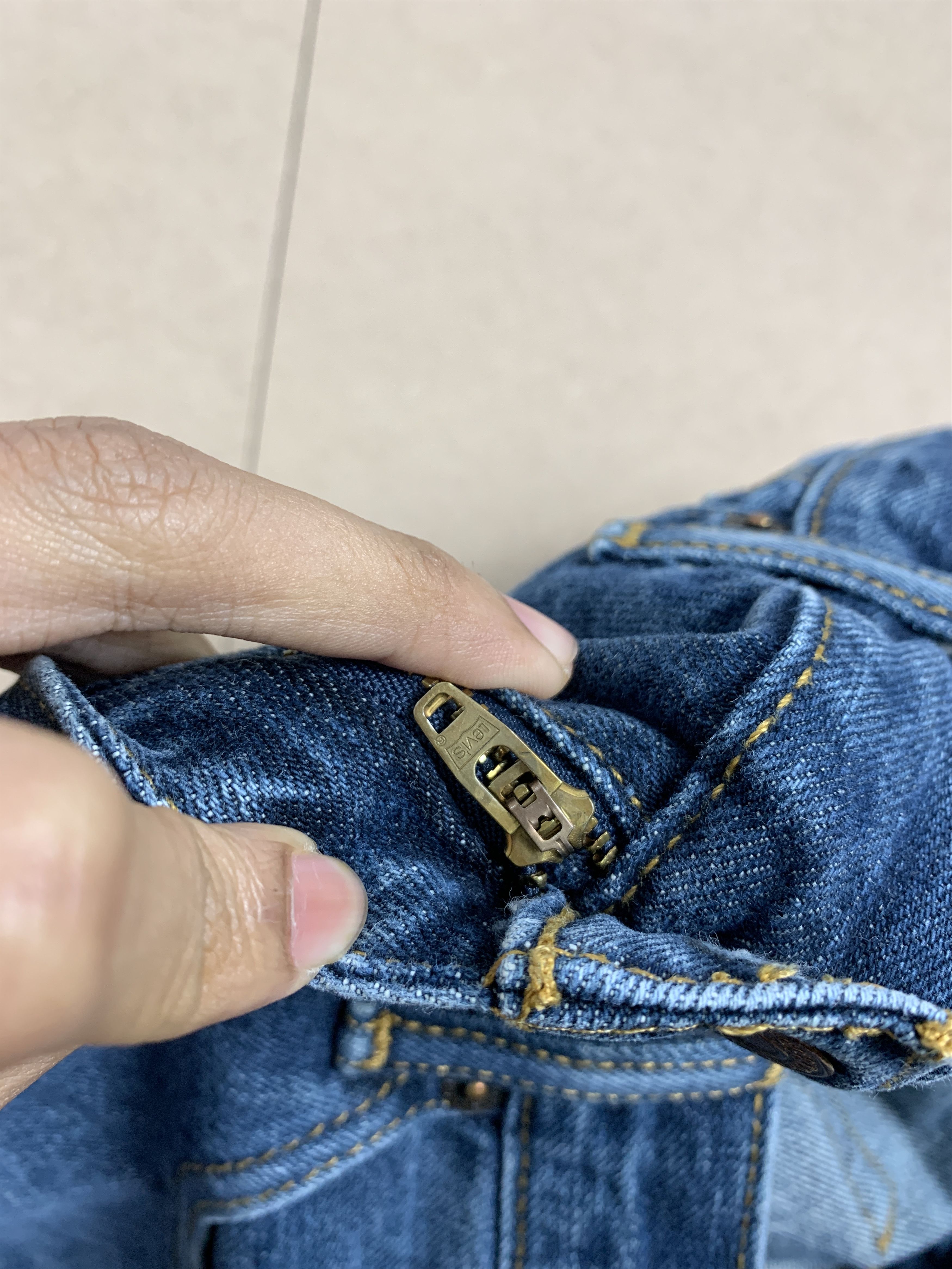 Levi's Vintage Levis 527 Straight Cut Faded Jeans P0344 Size US 31 - 17 Thumbnail