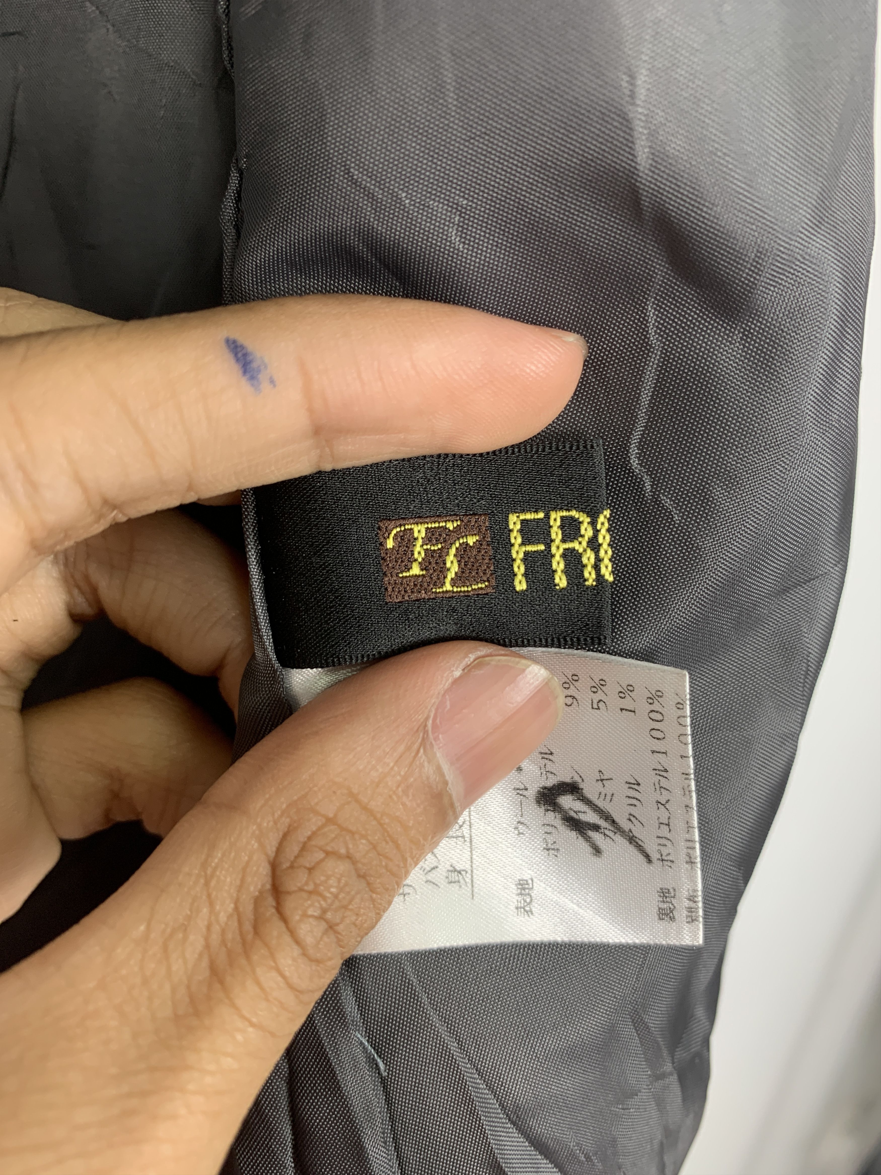 Japanese Brand Vintage FROHLICH Multi Pocket Button Up Jacket J1462 Size US S / EU 44-46 / 1 - 10 Thumbnail