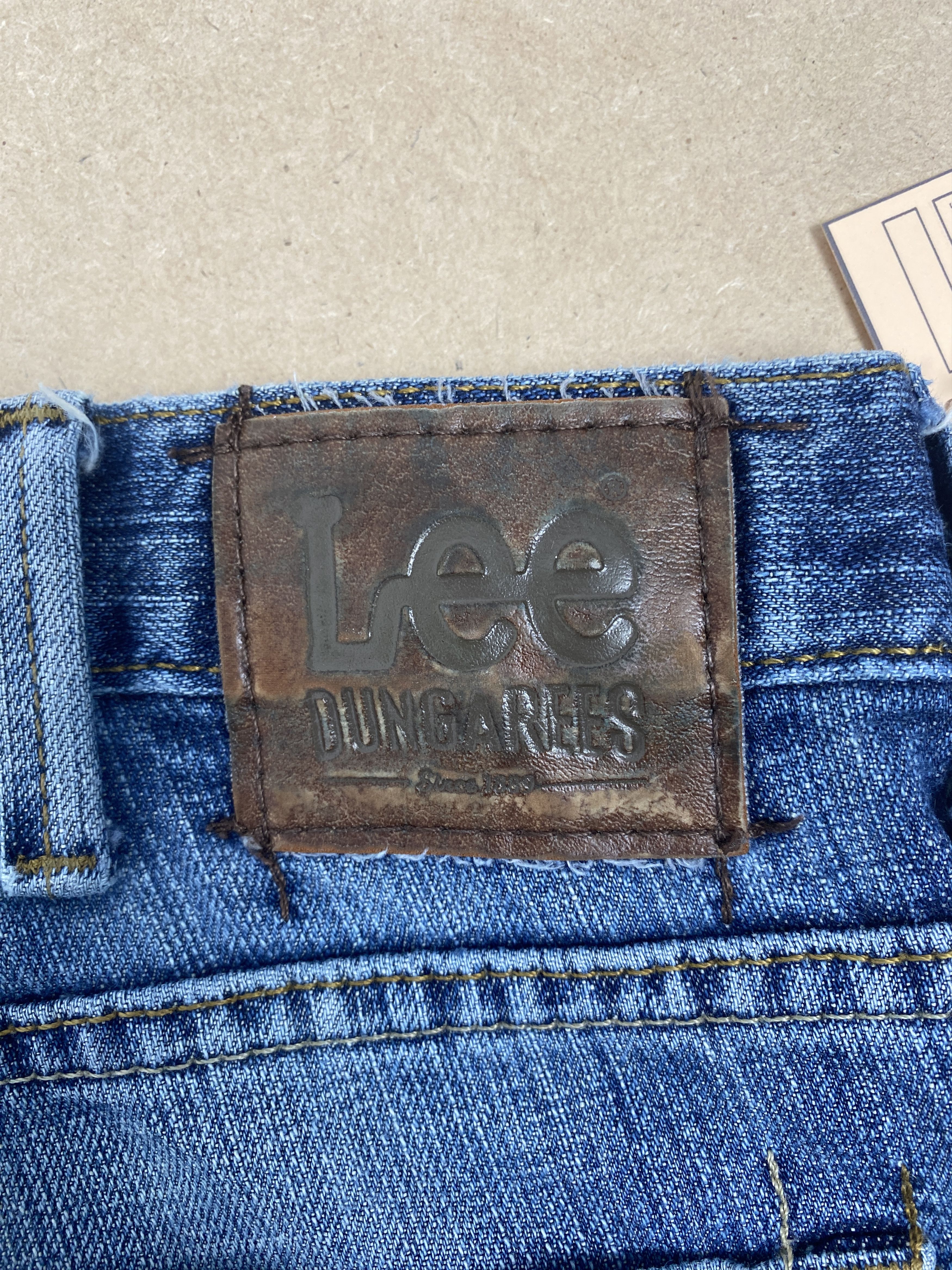 Lee Vintage Lee Straight Cut Distressed Faded Blue Jeans Size US 34 / EU 50 - 9 Thumbnail