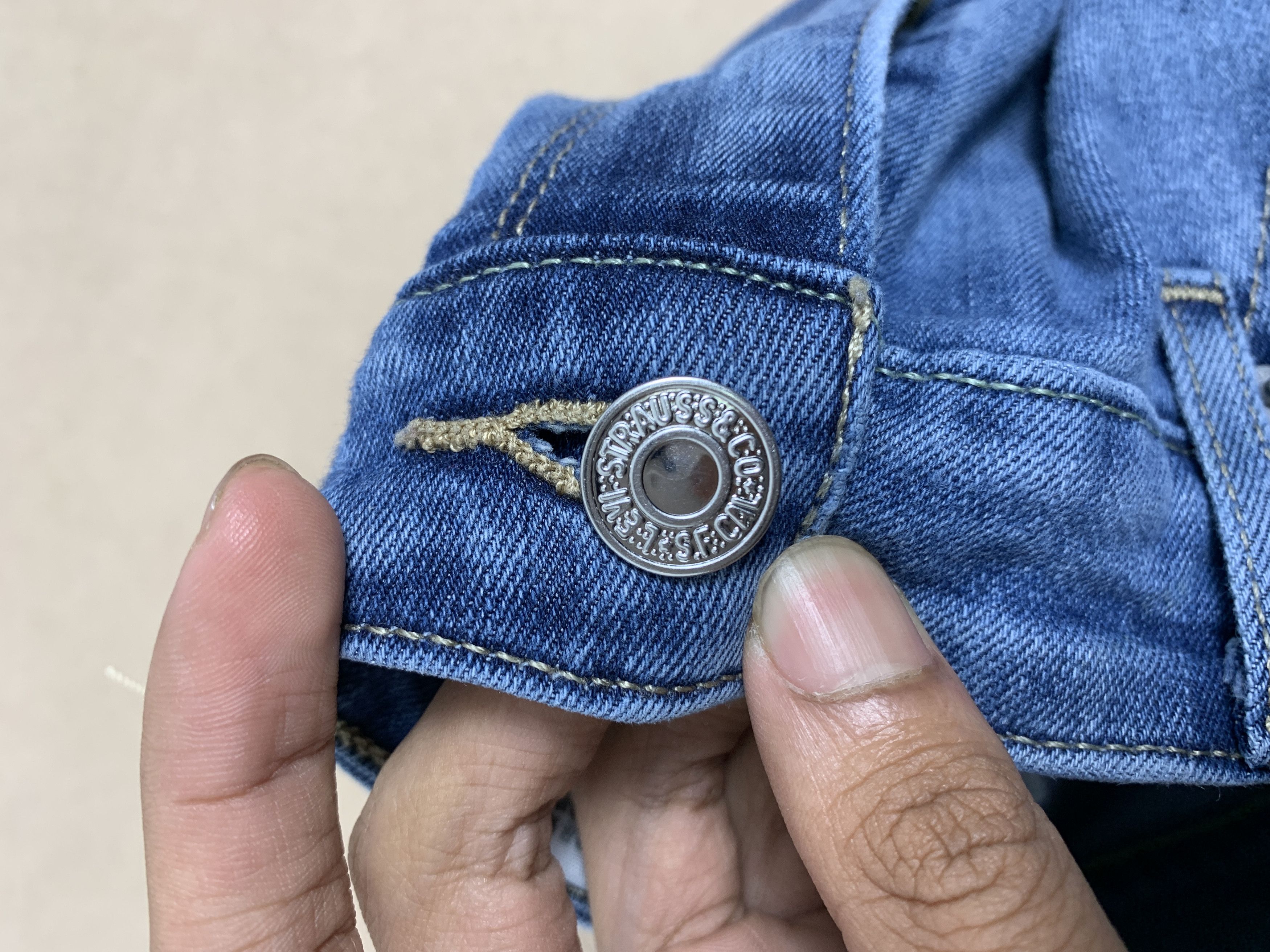 Levi's Vintage Levis 711 Skinny Faded Blue Jeans Size 30" / US 8 / IT 44 - 22 Thumbnail