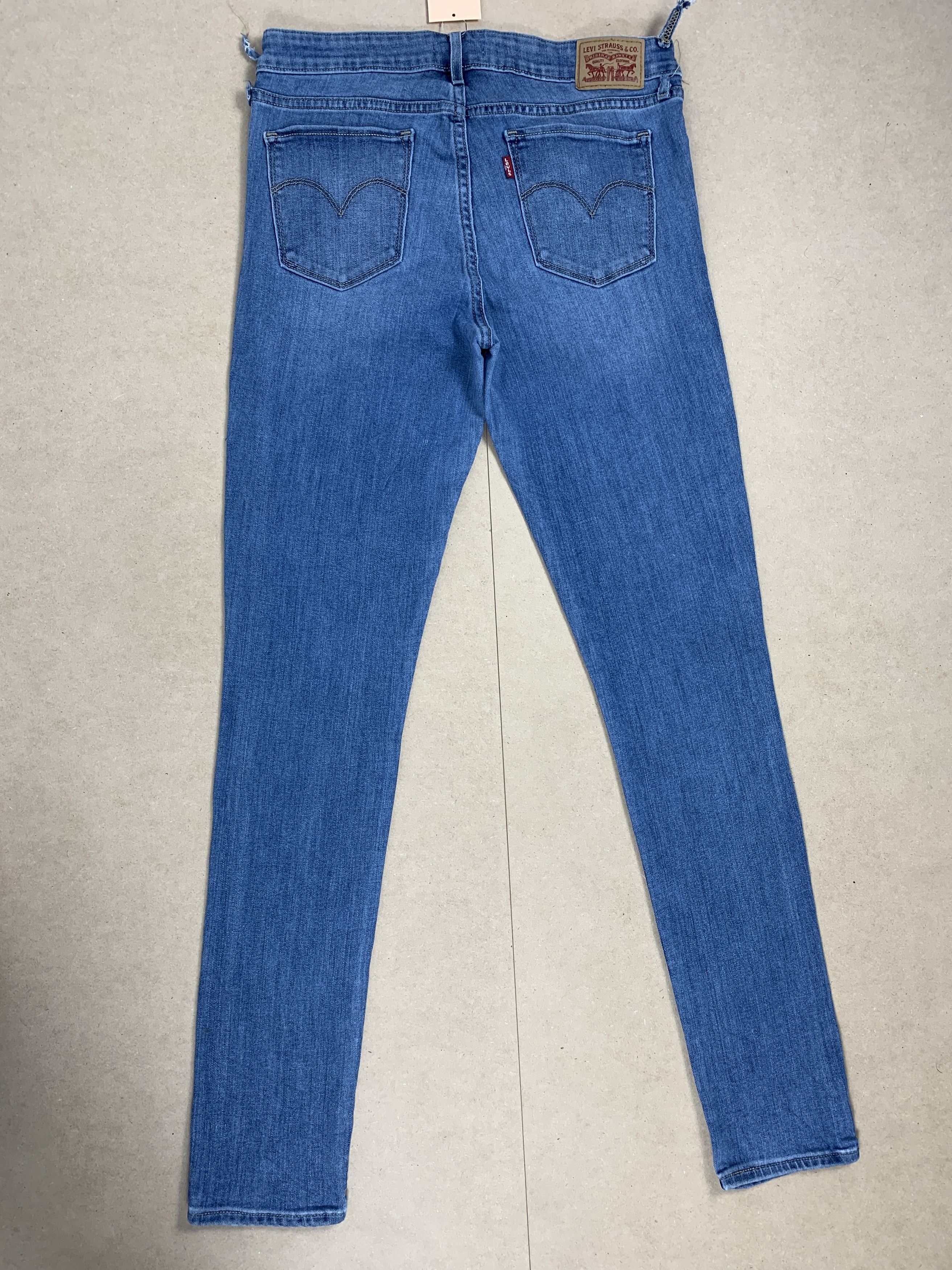 Levi's Vintage Levis 711 Skinny Faded Blue Jeans Size 30" / US 8 / IT 44 - 7 Thumbnail