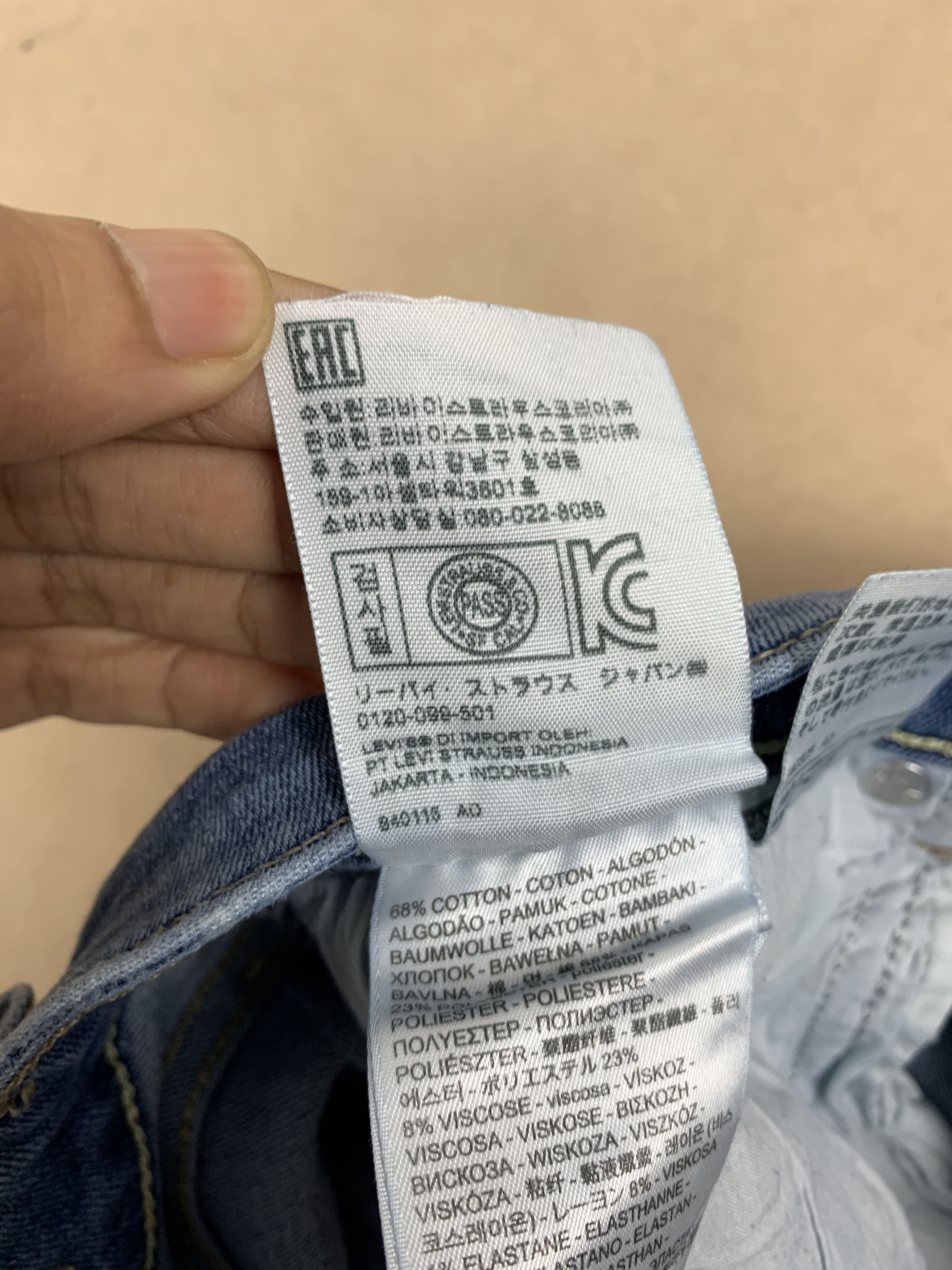 Levi's Vintage Levis 711 Skinny Faded Blue Jeans Size 30" / US 8 / IT 44 - 13 Thumbnail