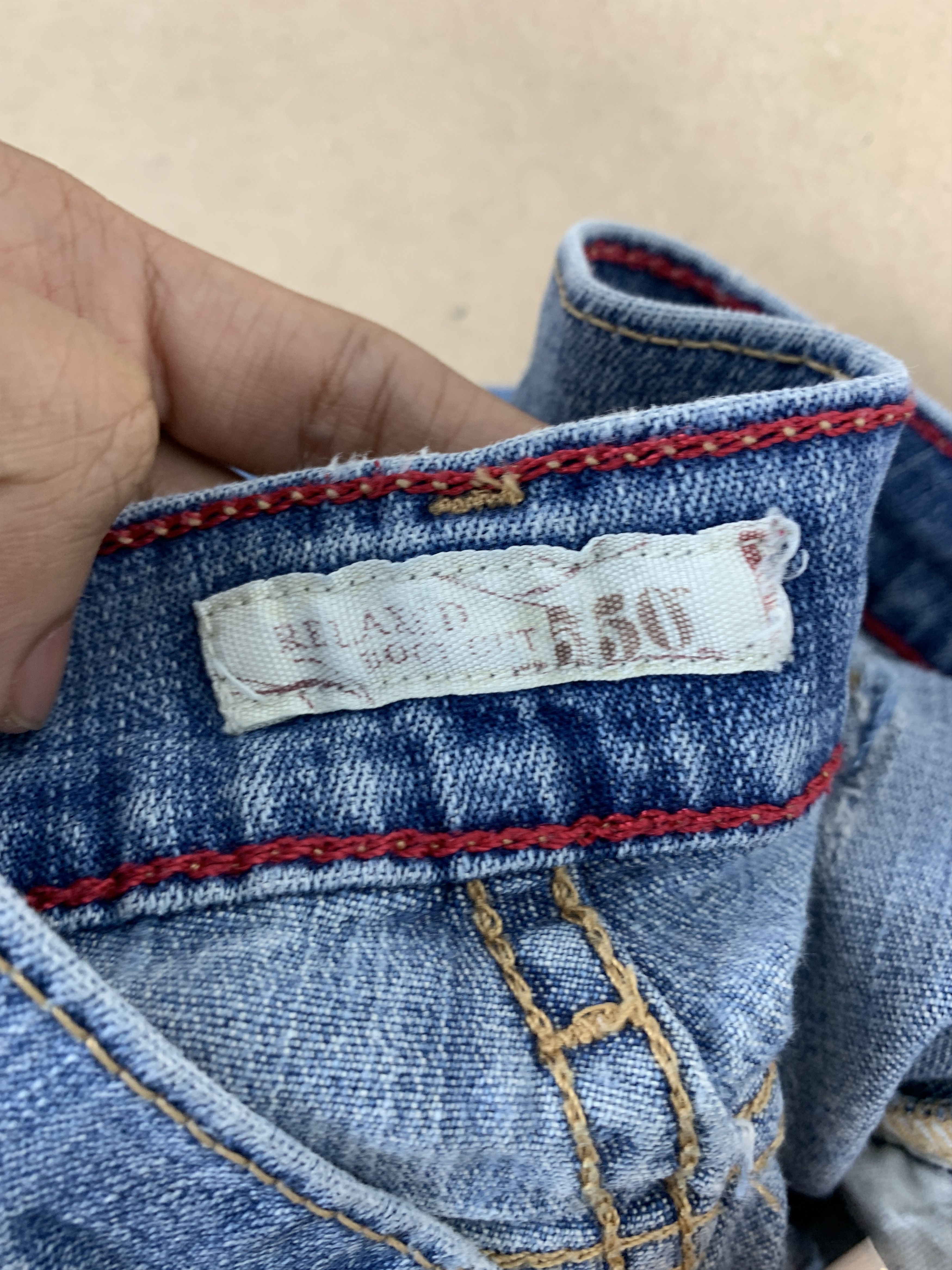 Levi's Vintage LEVI'S 505 Relaxed Bootcut Flared Faded Mid Wash Size 34" / US 12 / IT 48 - 11 Thumbnail