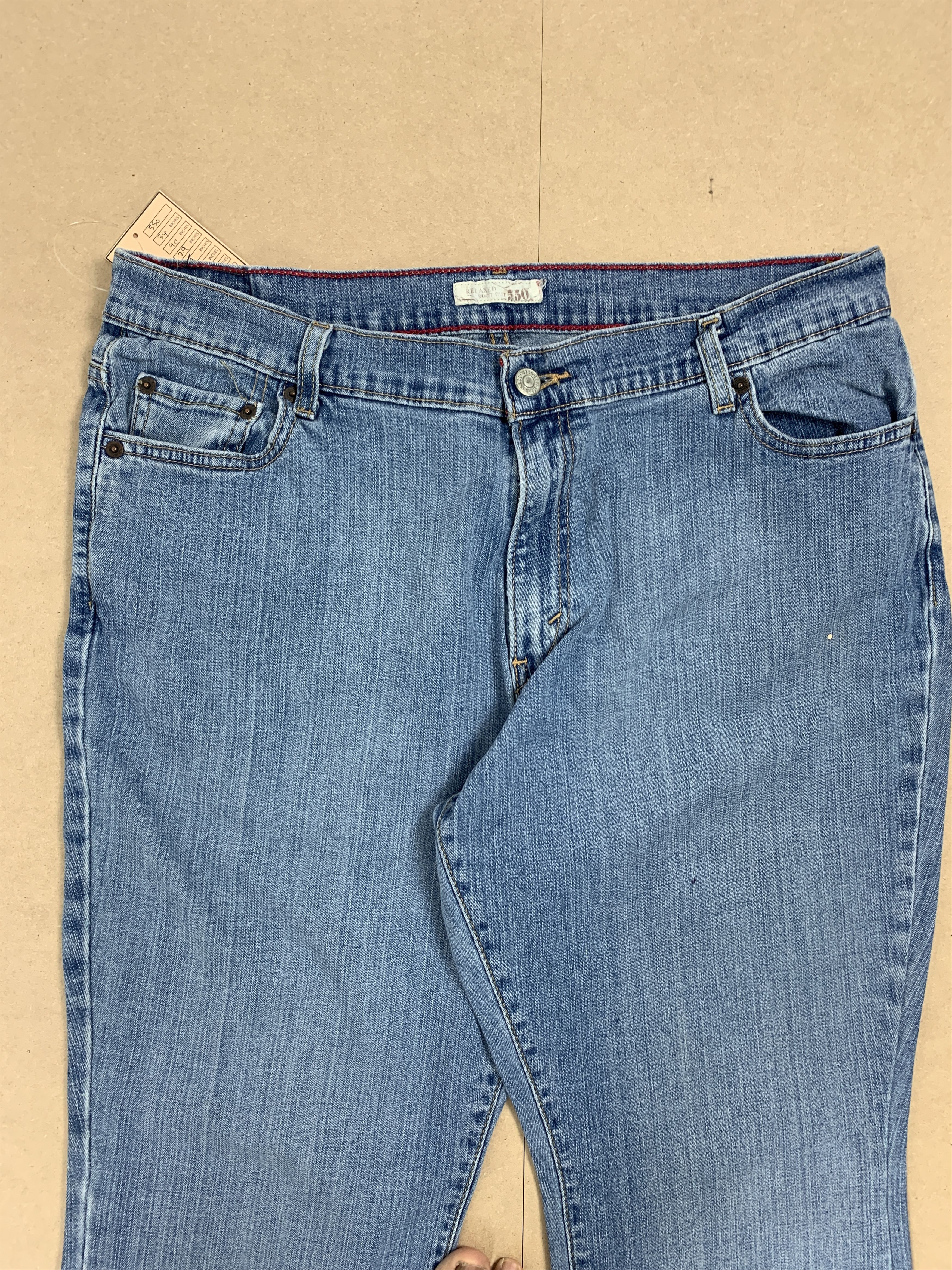 Levi's Vintage LEVI'S 505 Relaxed Bootcut Flared Faded Mid Wash Size 34" / US 12 / IT 48 - 2 Thumbnail