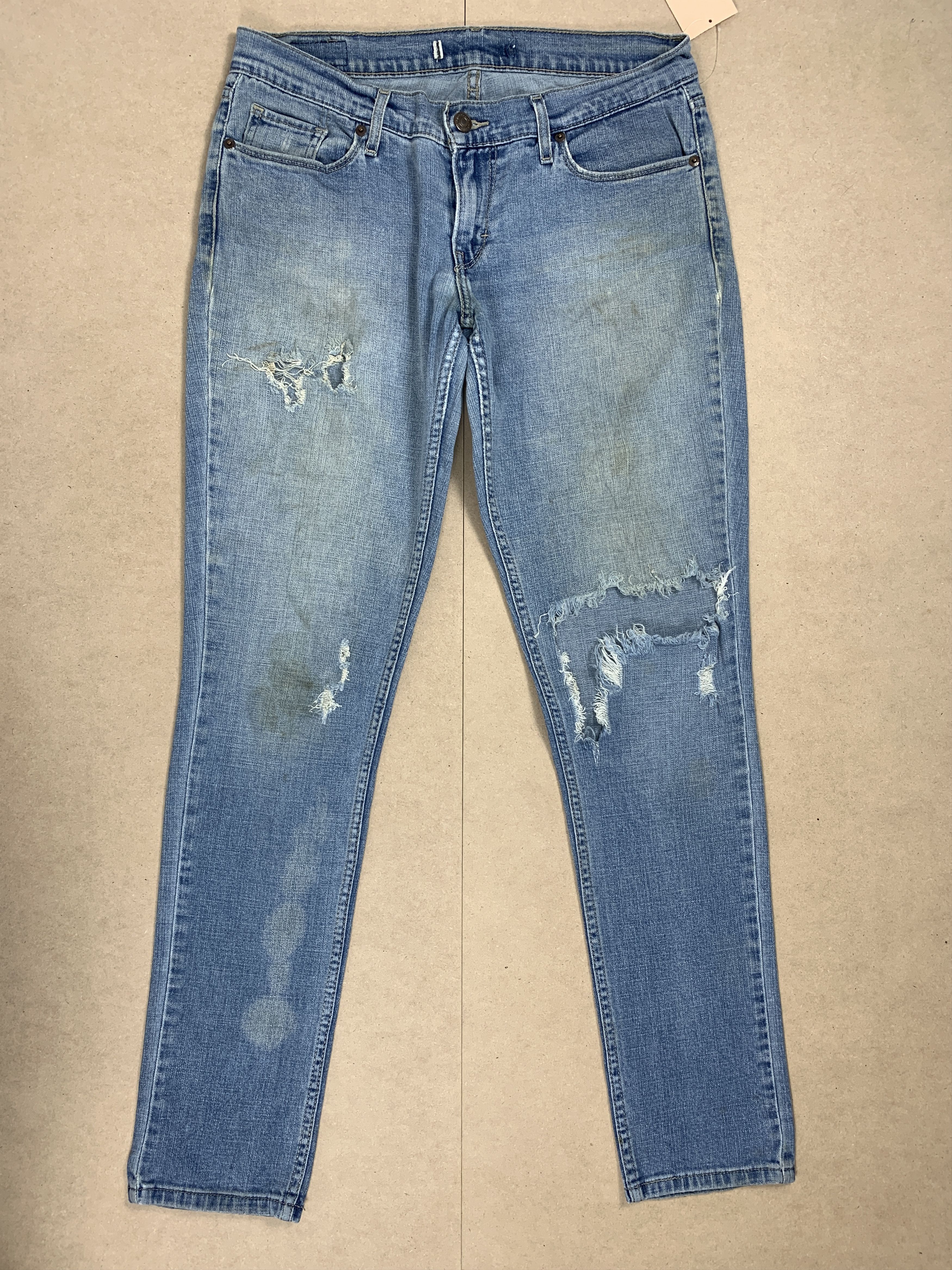 Levi's Vintage Levis Women Distressed Slim Fit Mid Wash Jeans P0274 Size 30" / US 8 / IT 44 - 1 Thumbnail