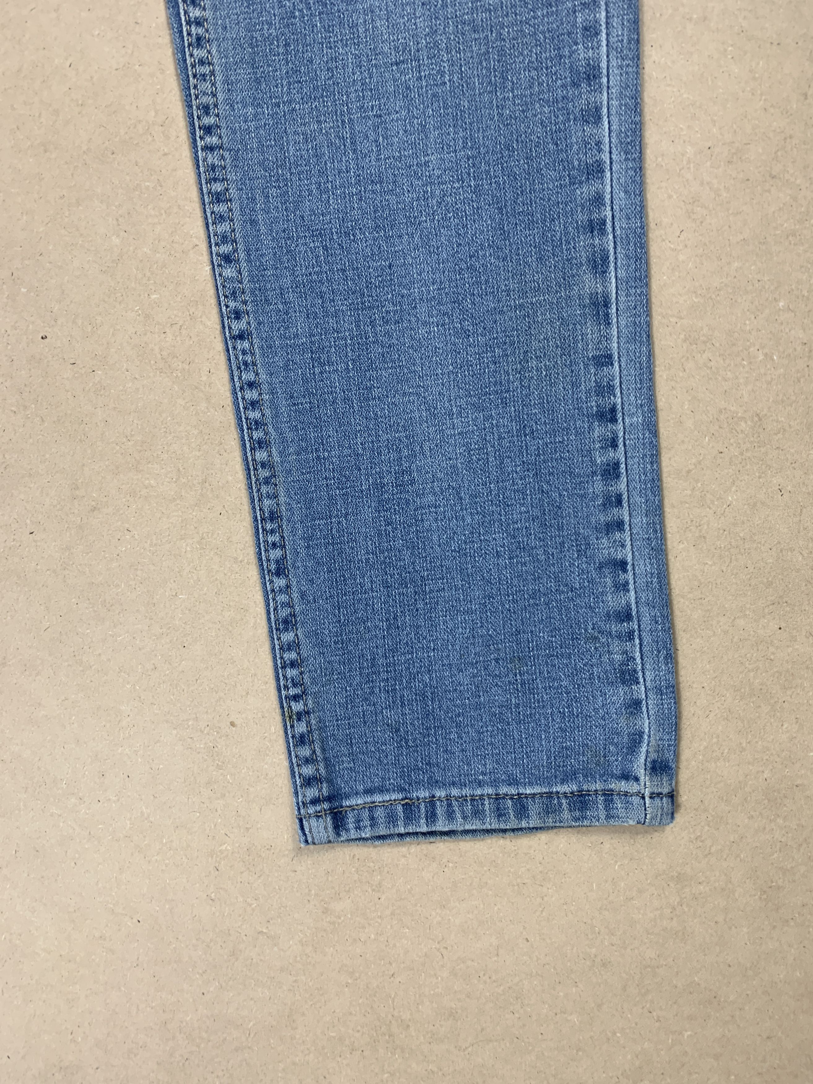 Levi's Vintage Levis Women Distressed Slim Fit Mid Wash Jeans P0274 Size 30" / US 8 / IT 44 - 6 Thumbnail