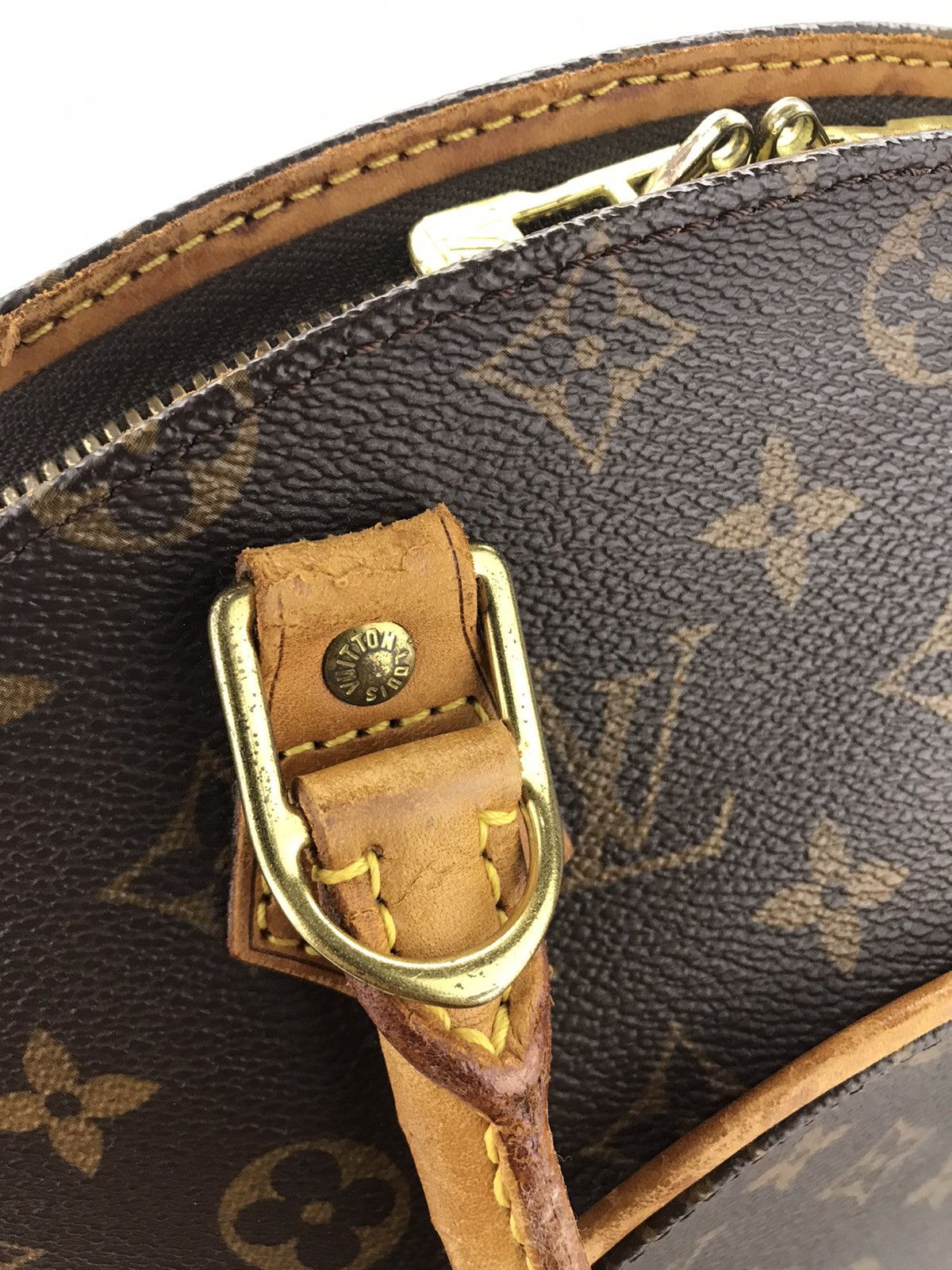 Louis Vuitton 🔥Rare🔥Auth Louis Vuitton Ellipse MM handbag Size ONE SIZE - 9 Thumbnail