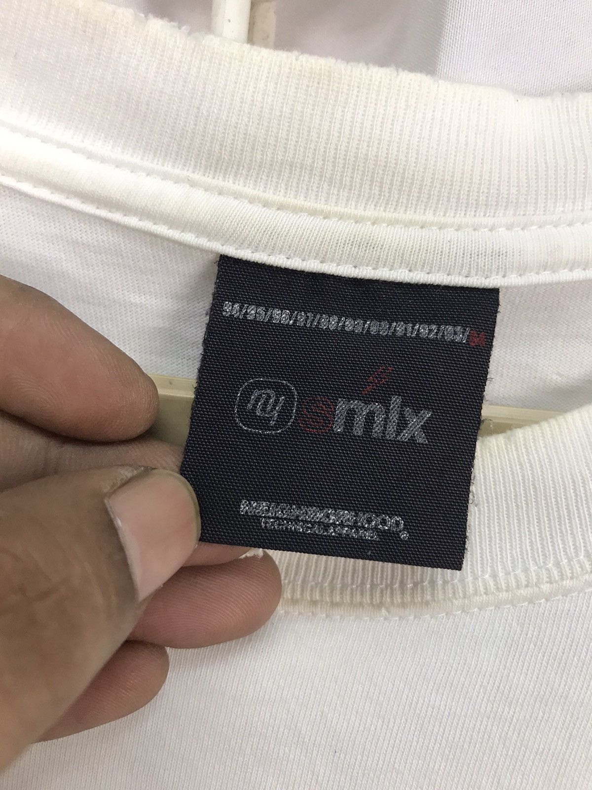 Neighborhood Neighborhood distressed printed tshirt Size US S / EU 44-46 / 1 - 3 Thumbnail