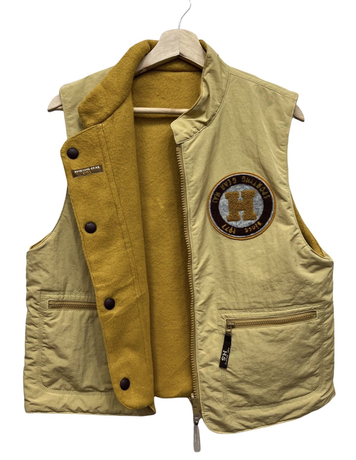 Hai Sporting Gear ISSEY MIYAKE HAI SPORTING GEAR Reversible WoolPolyester Vest Size US M / EU 48-50 / 2 - 2 Thumbnail
