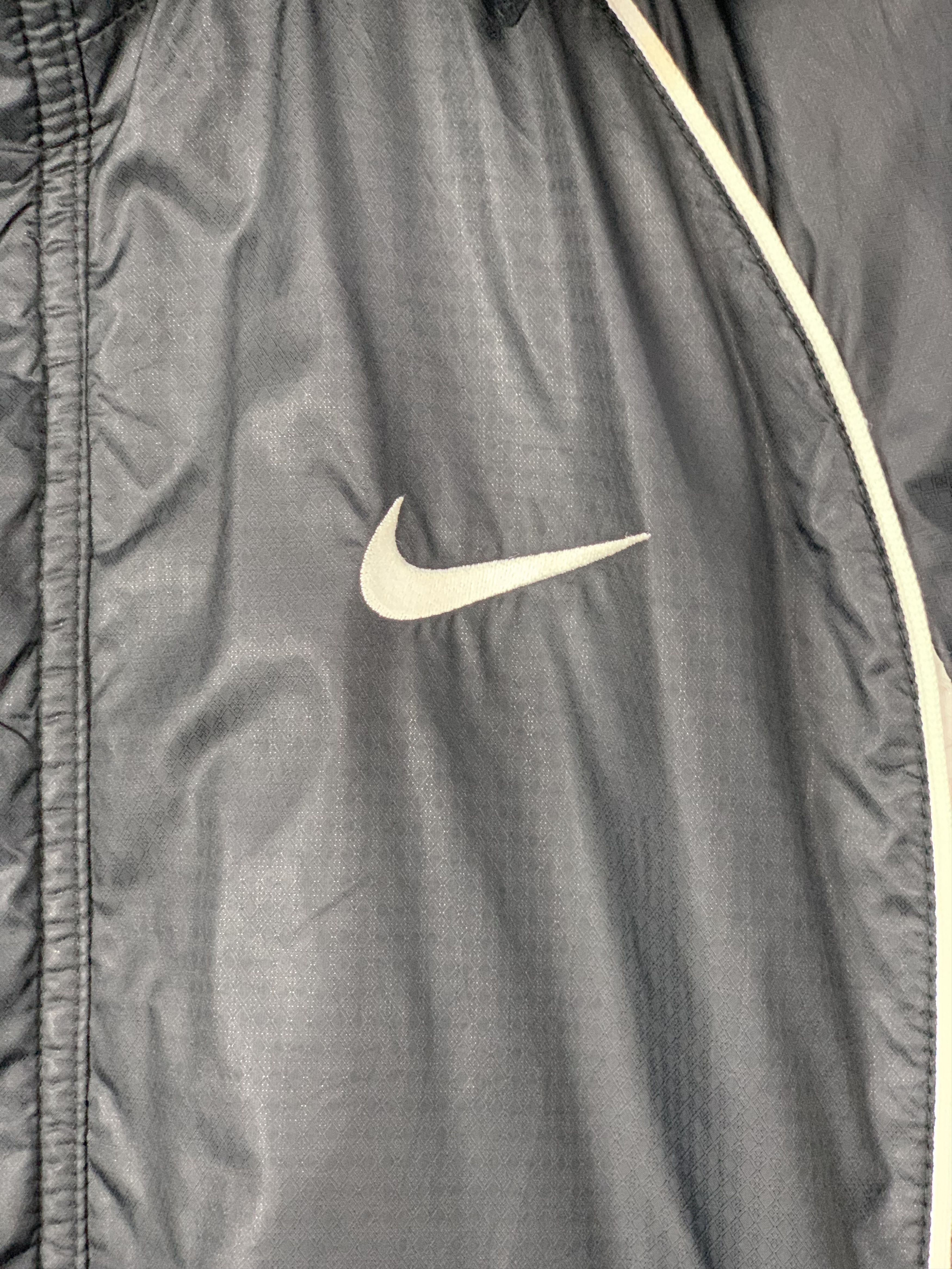 Nike NIKE Swoosh Big Logo Sherpa Lining Windbreaker Parkas Size US L / EU 52-54 / 3 - 7 Thumbnail