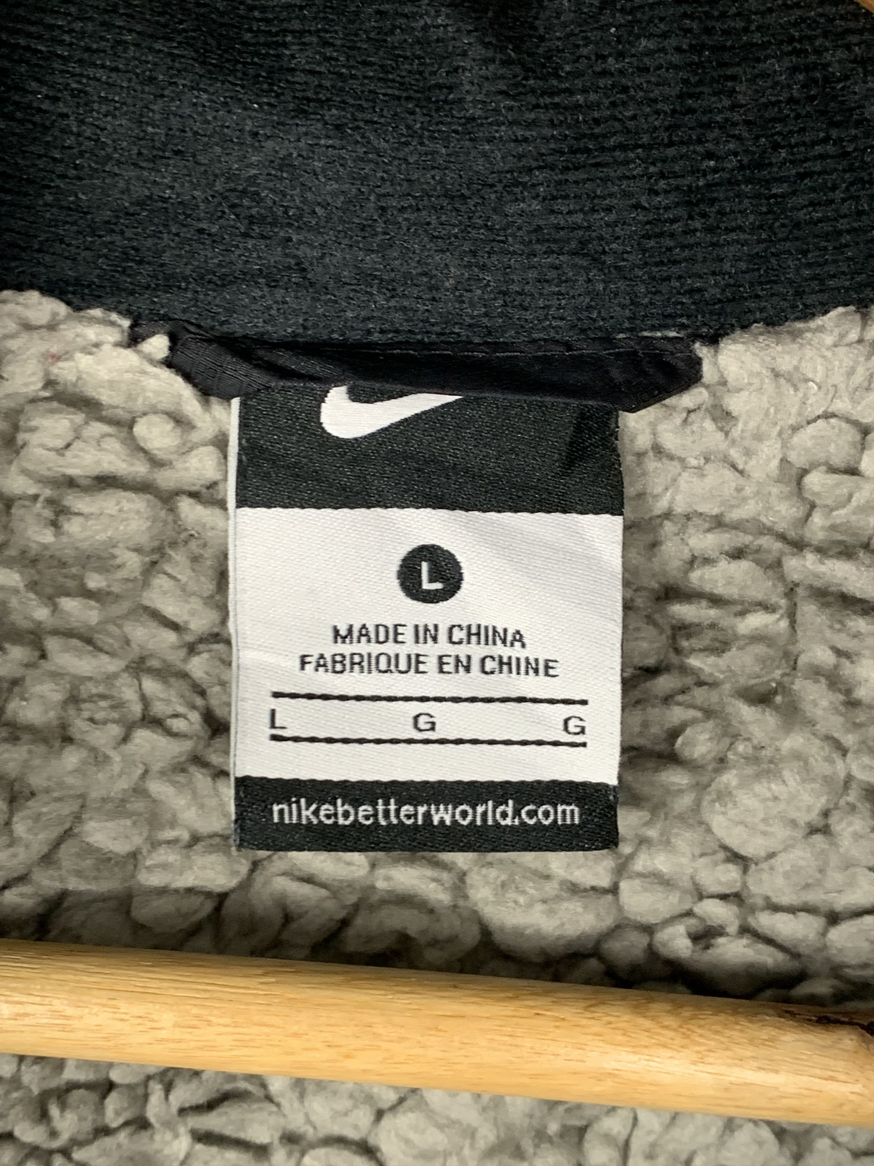 Nike NIKE Swoosh Big Logo Sherpa Lining Windbreaker Parkas Size US L / EU 52-54 / 3 - 15 Thumbnail