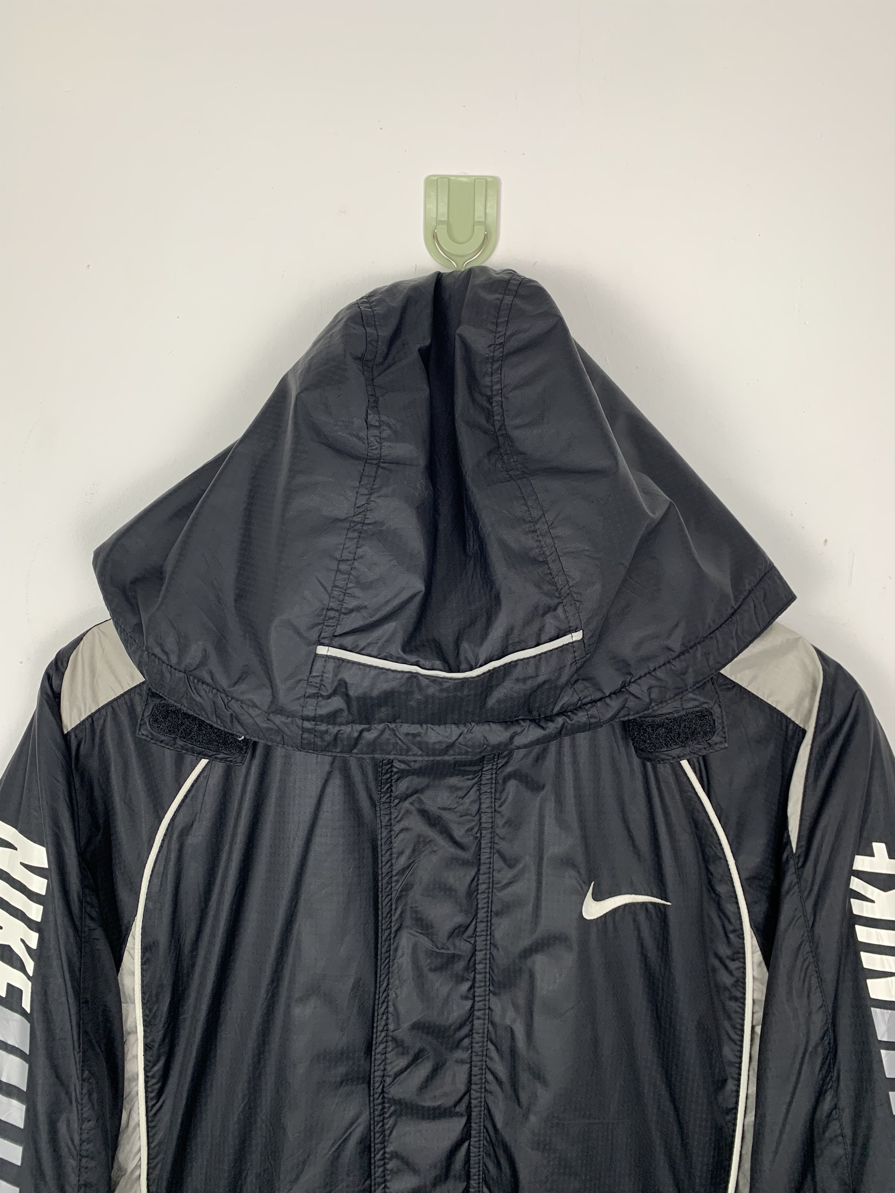 Nike NIKE Swoosh Big Logo Sherpa Lining Windbreaker Parkas Size US L / EU 52-54 / 3 - 3 Thumbnail