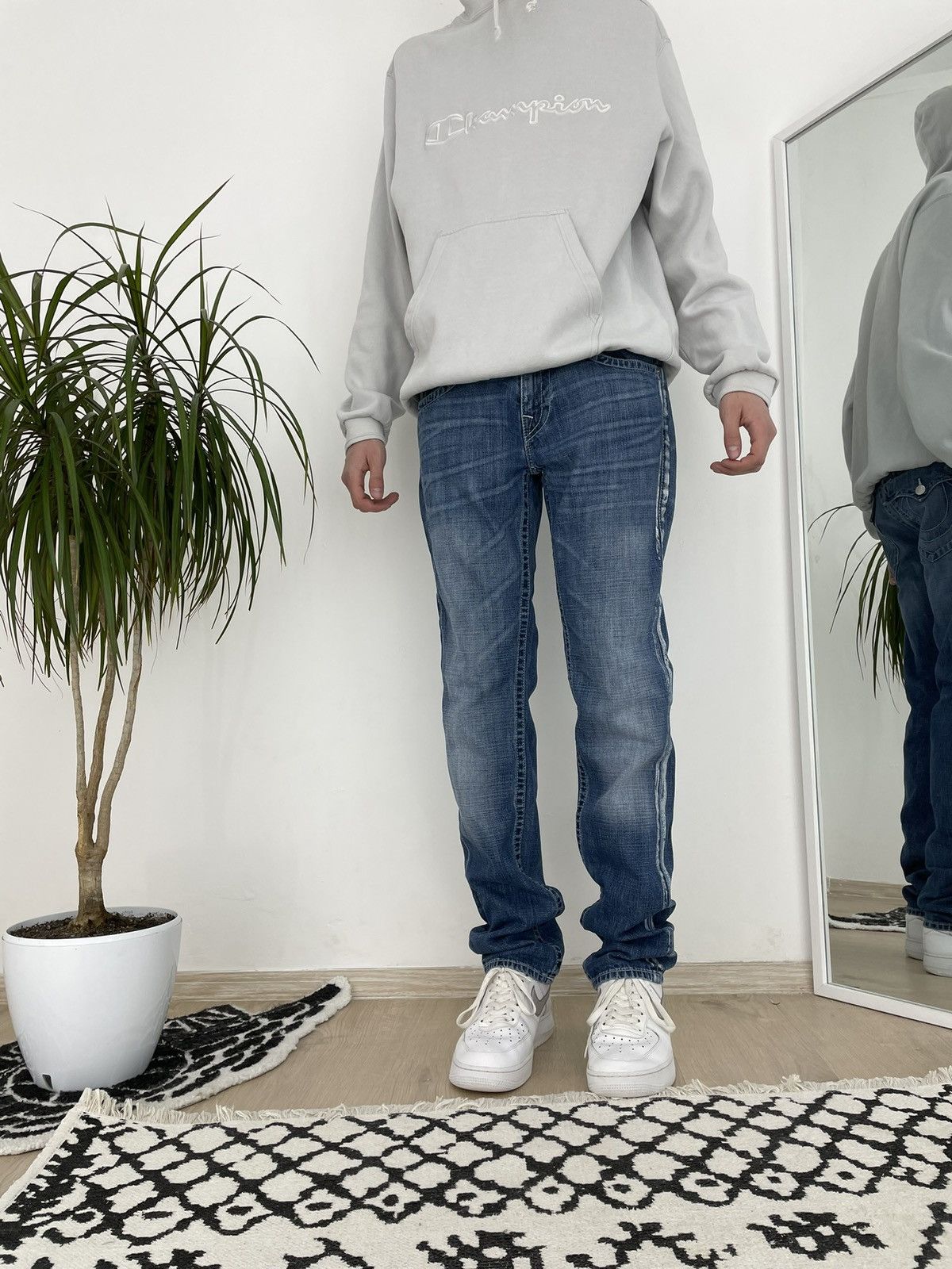True Religion × Vintage Vintage True Reigion jeans rap fit Size US 31 - 15 Thumbnail