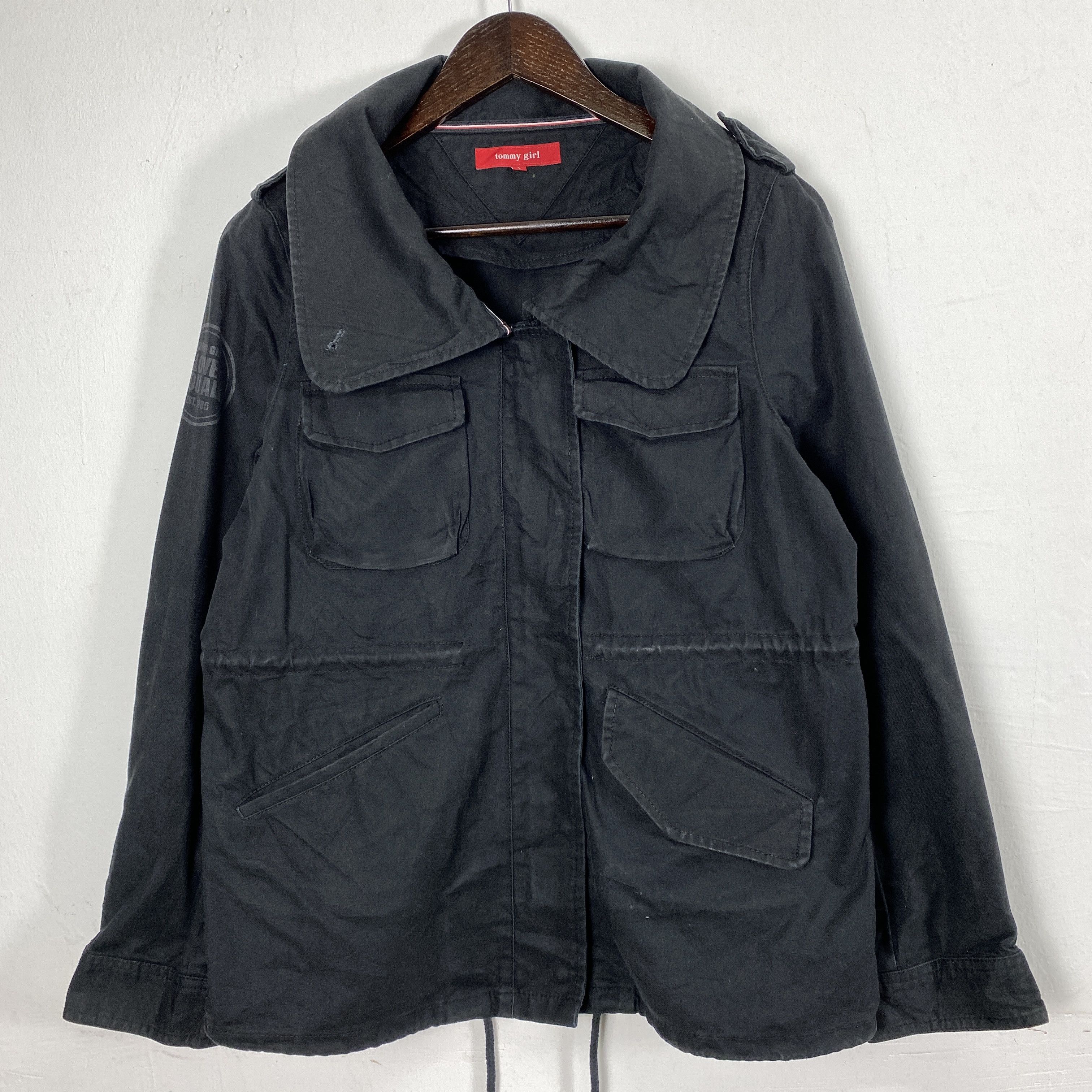 Tommy Jeans Vintage Tommy Girl Military Field Jacket J0174 Size US S / EU 44-46 / 1 - 1 Thumbnail