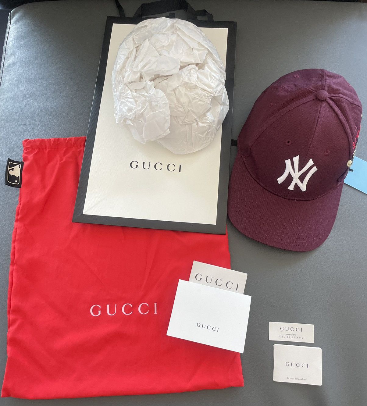 Gucci × New York Yankees Super Rare Gucci x Yankees Logo Hat Brand New Size ONE SIZE - 14 Thumbnail