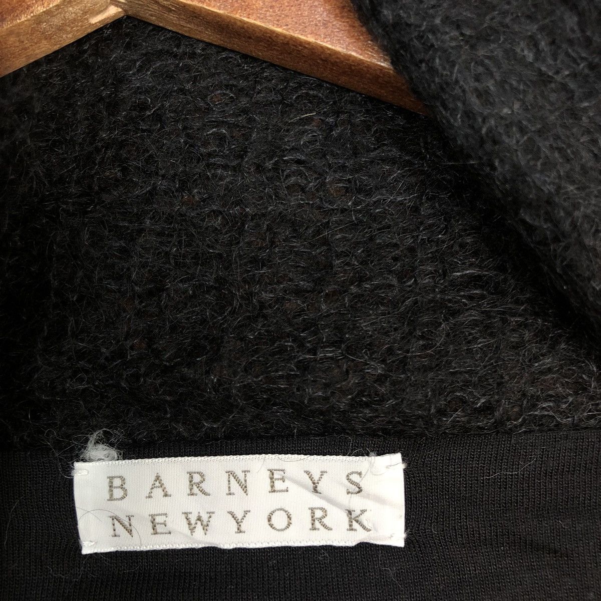 Barneys New York DLL Barneys NewYork shaggy mohair Knitwear croptop #c908 Size US S / EU 44-46 / 1 - 9 Thumbnail