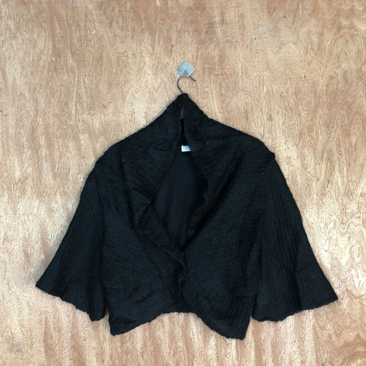 Barneys New York DLL Barneys NewYork shaggy mohair Knitwear croptop #c908 Size US S / EU 44-46 / 1 - 3 Thumbnail