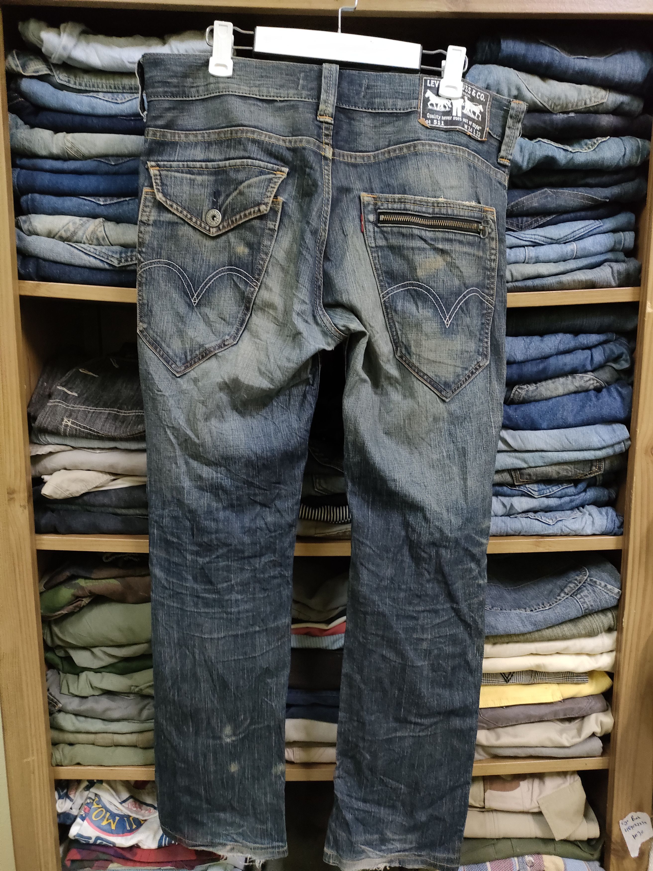 Levi's Distressed Levi's 511 Slim Jeans Size US 36 / EU 52 - 2 Thumbnail