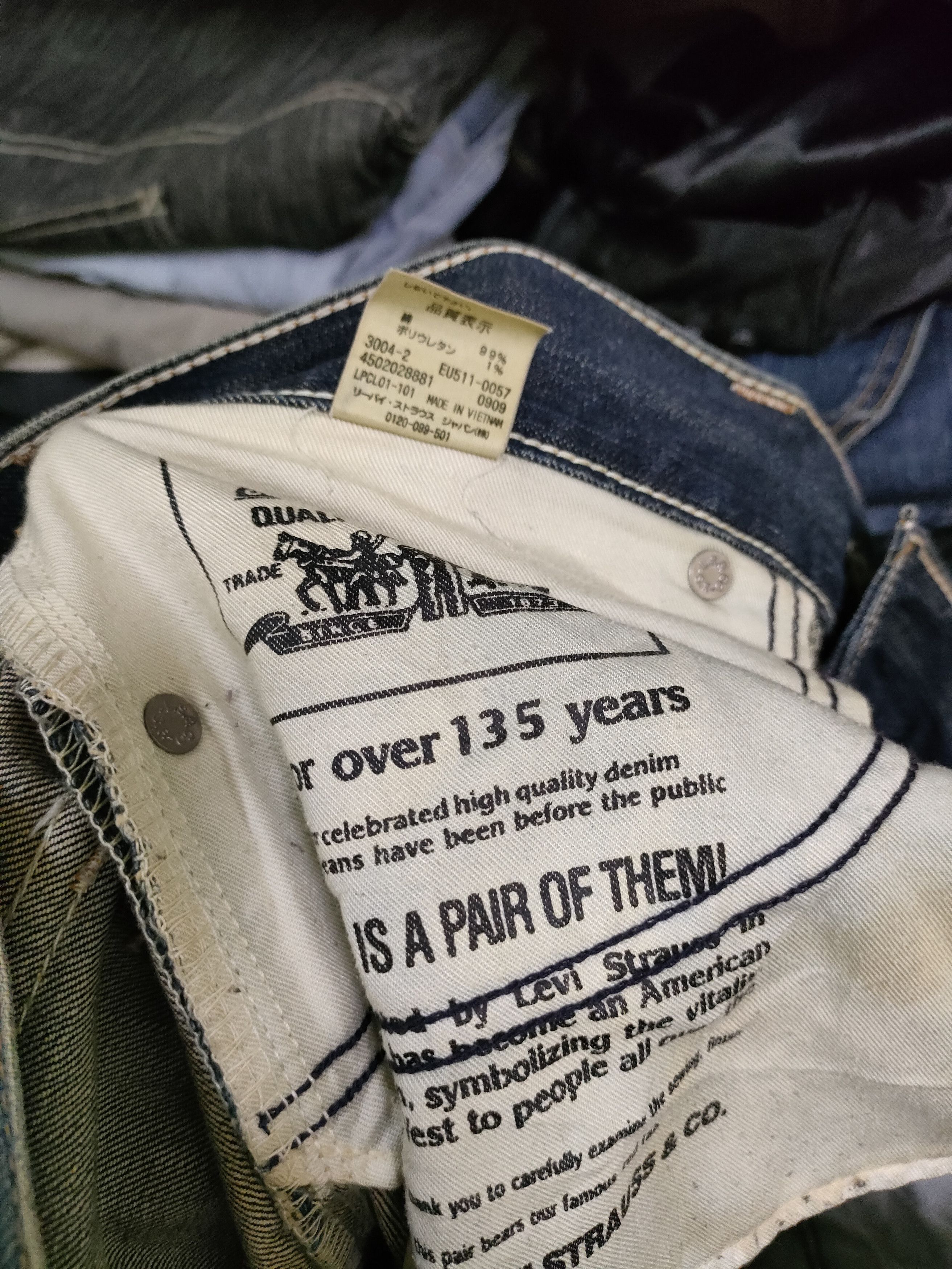 Levi's Distressed Levi's 511 Slim Jeans Size US 36 / EU 52 - 3 Thumbnail