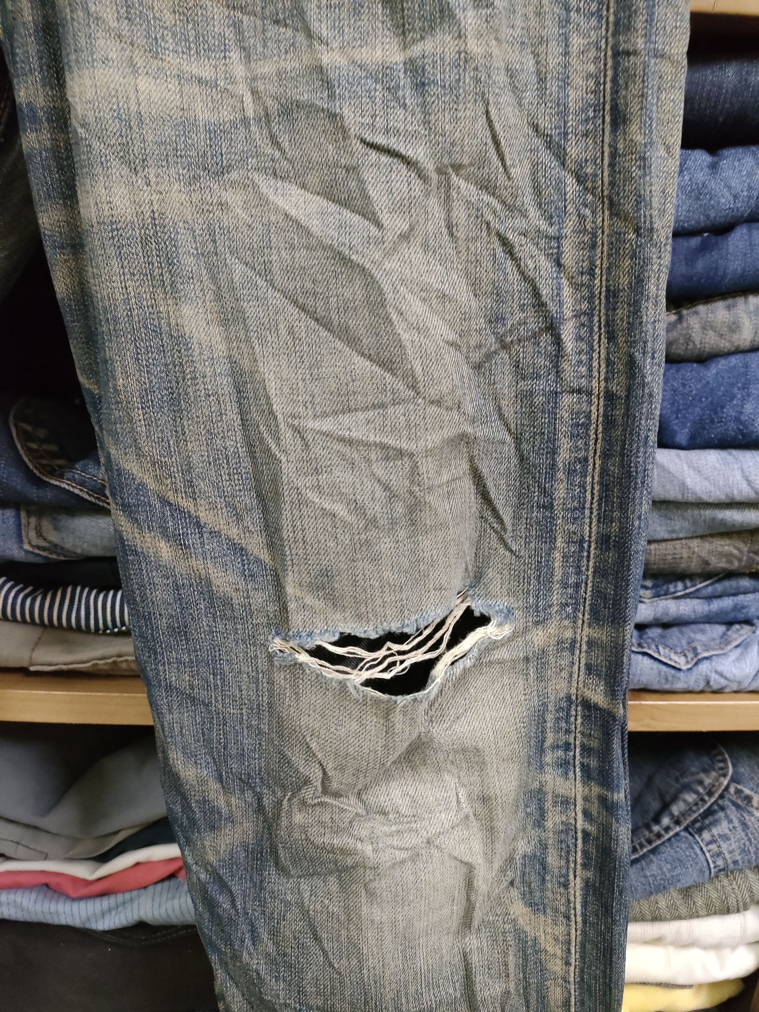 Levi's Distressed Levi's 501 Denim Jeans Size US 32 / EU 48 - 11 Thumbnail