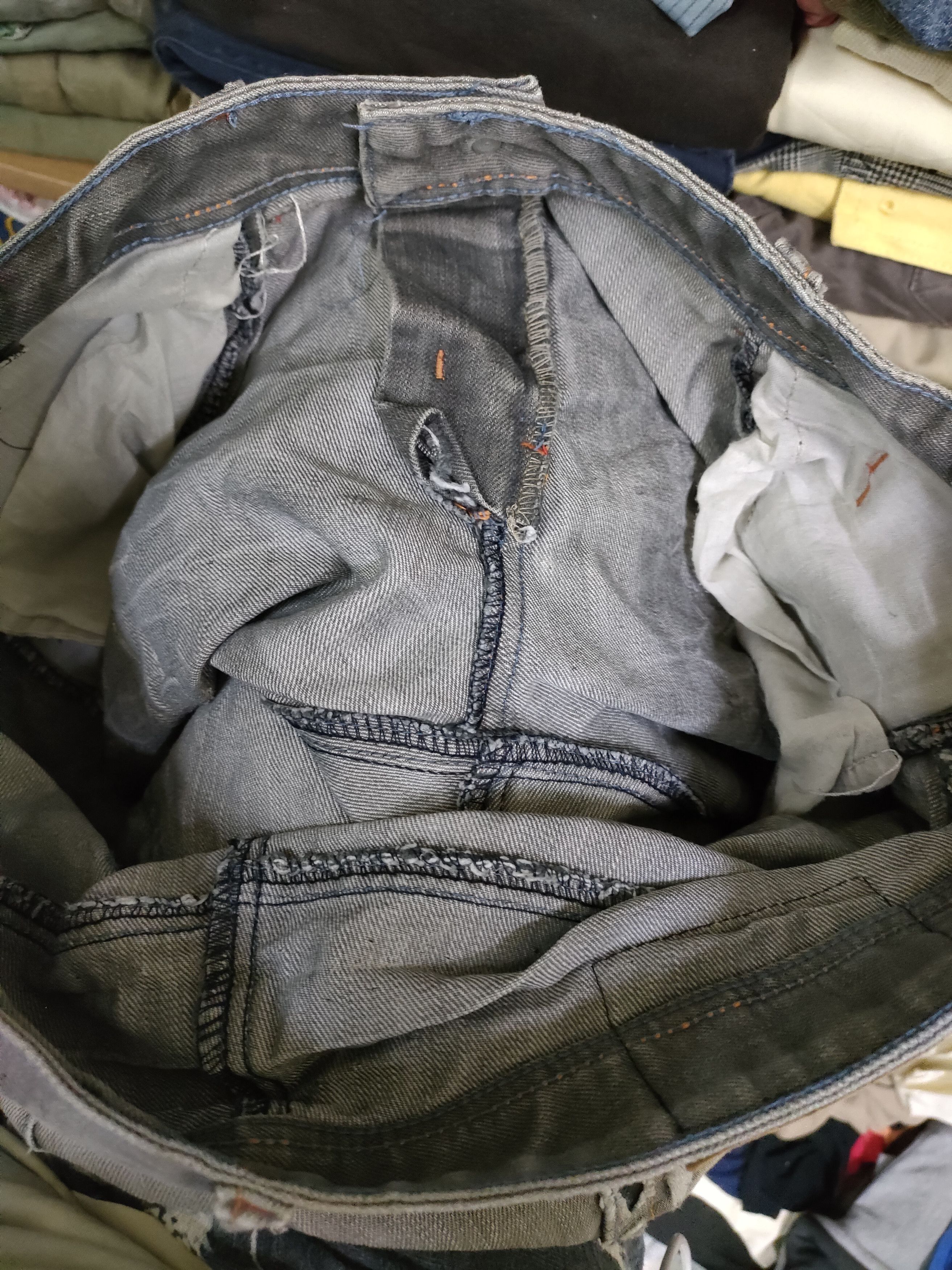 Levi's Distressed Levi's 501 Jeans Size US 34 / EU 50 - 3 Thumbnail