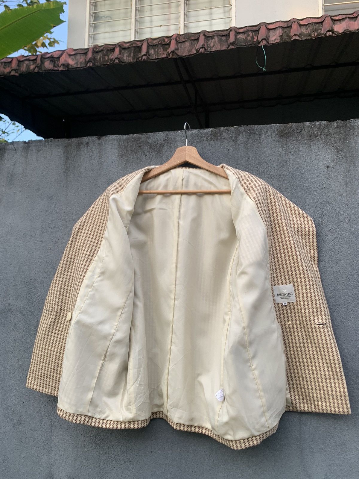 Japanese Brand 👹RACCONTINO Amazing Design Blazer (M WOMAN) Size US M / EU 48-50 / 2 - 7 Thumbnail