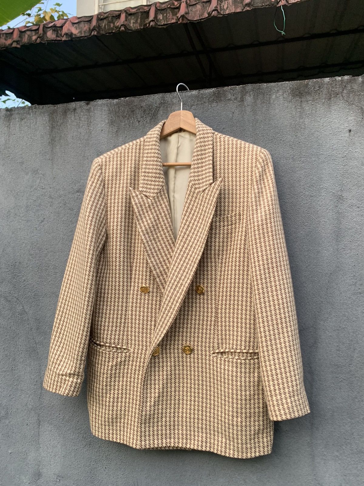 Japanese Brand 👹RACCONTINO Amazing Design Blazer (M WOMAN) Size US M / EU 48-50 / 2 - 1 Thumbnail