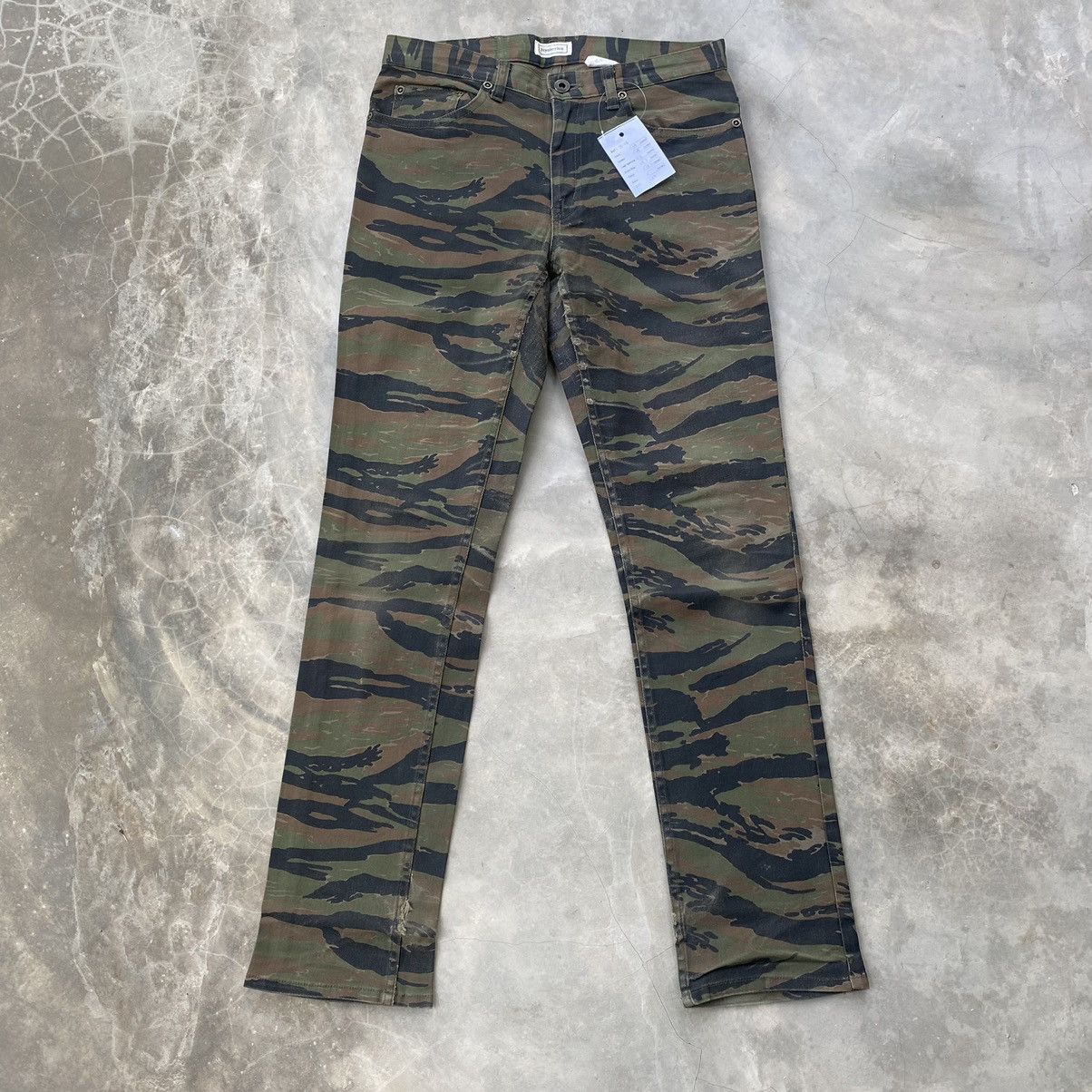 Hysteric Glamour × Japanese Brand Hysteric glamour jeans tiger stripe military style Size 28" / US 6 / IT 42 - 1 Thumbnail