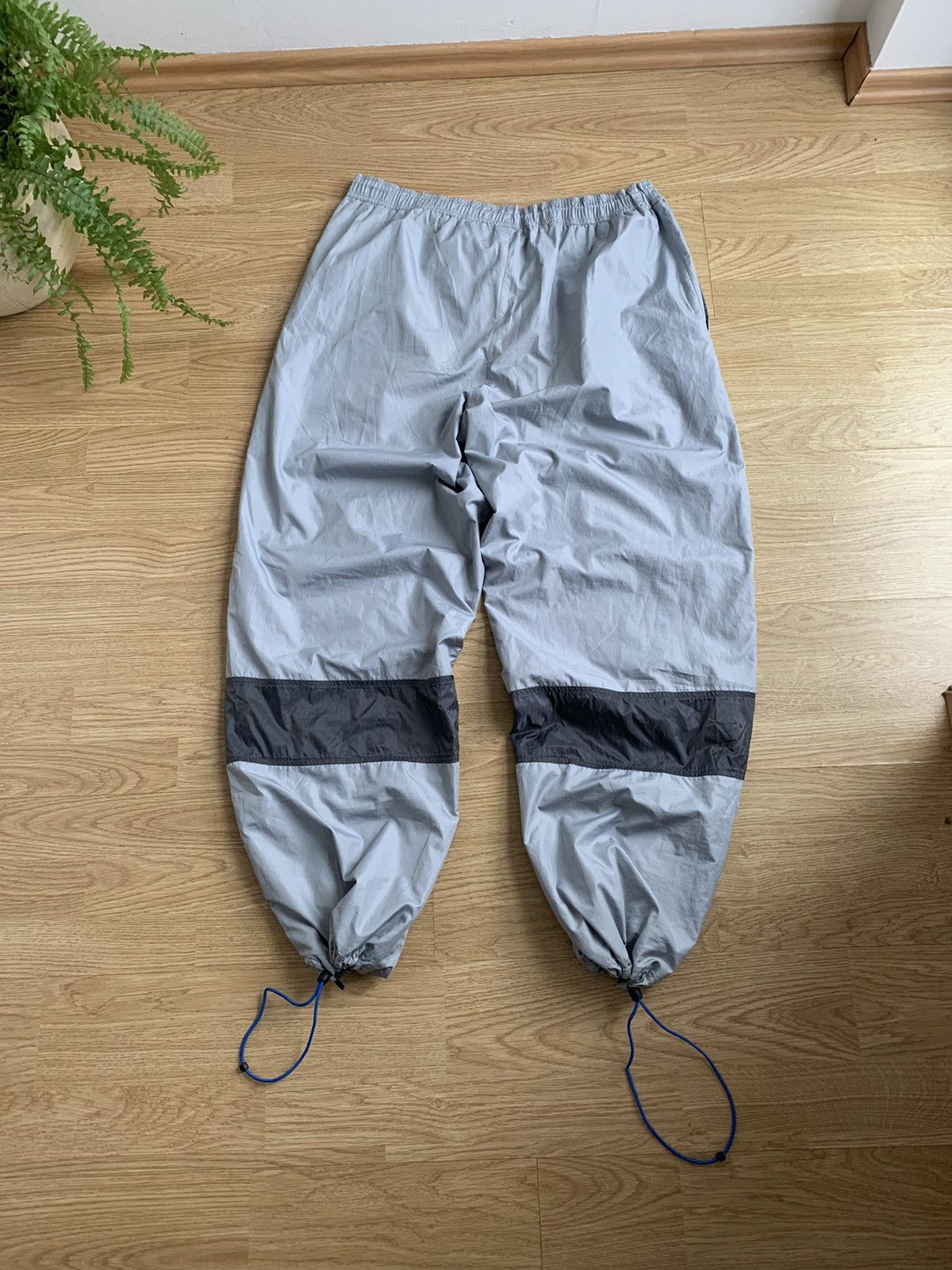 Nike Vintage y2k Nike TN Grey Track Pants Multi Swoosh Logo Drill Size US 34 / EU 50 - 2 Thumbnail